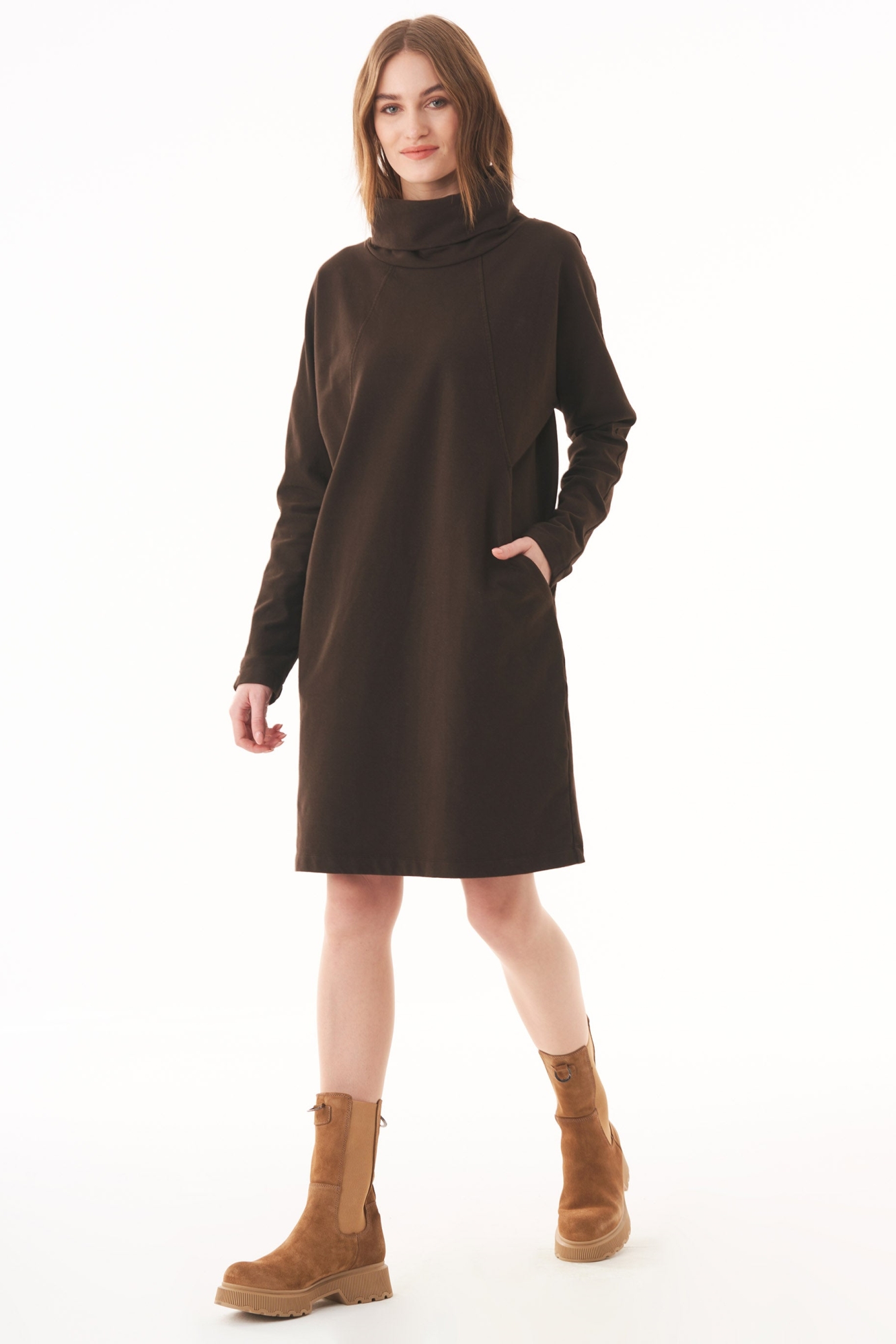 ORGANICATION Damen vegan Pulloverkleid Aus Bio-Baumwolle Espresso