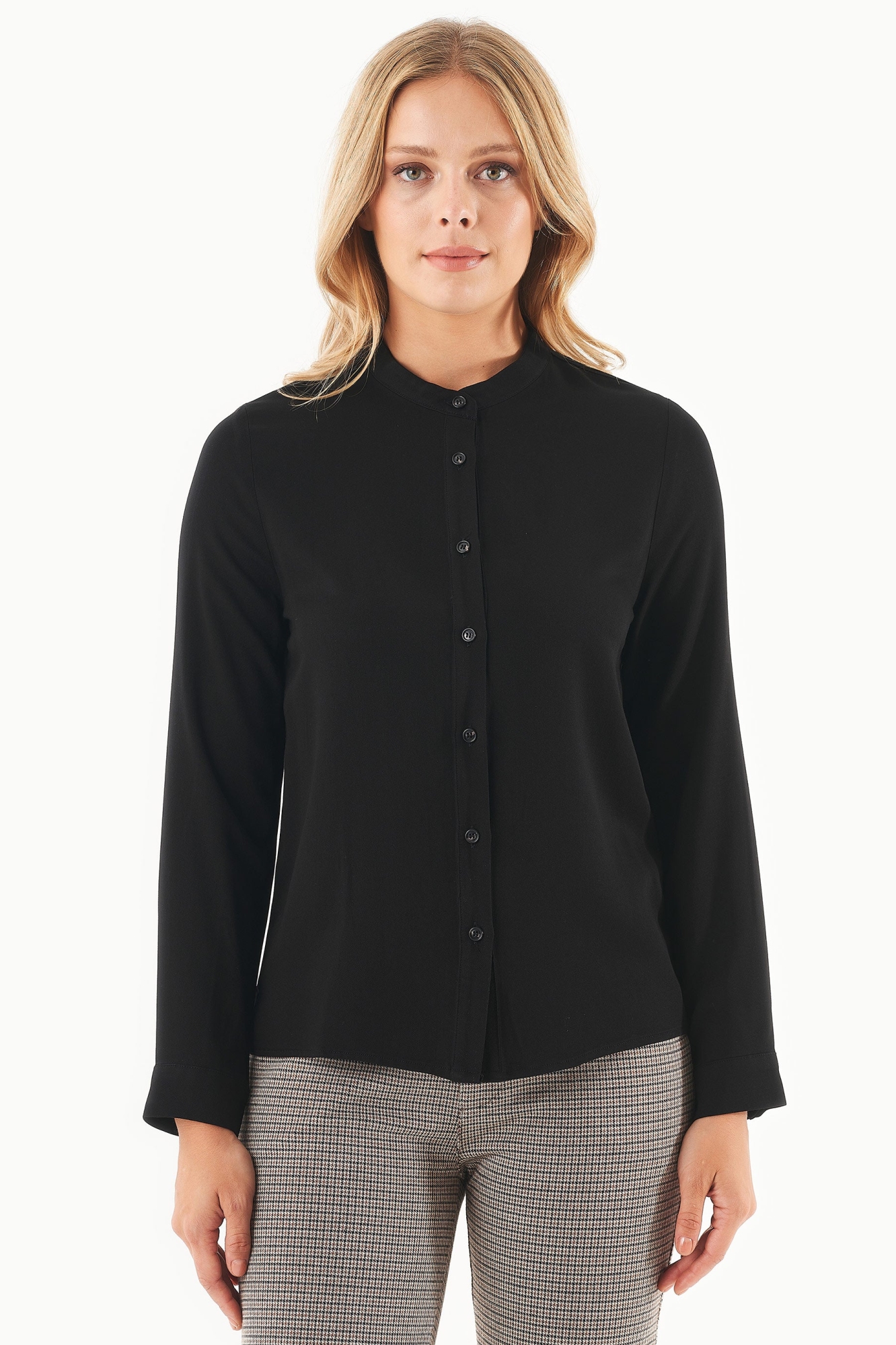64576 - Damen vegan Bluse Ecovero Schwarz