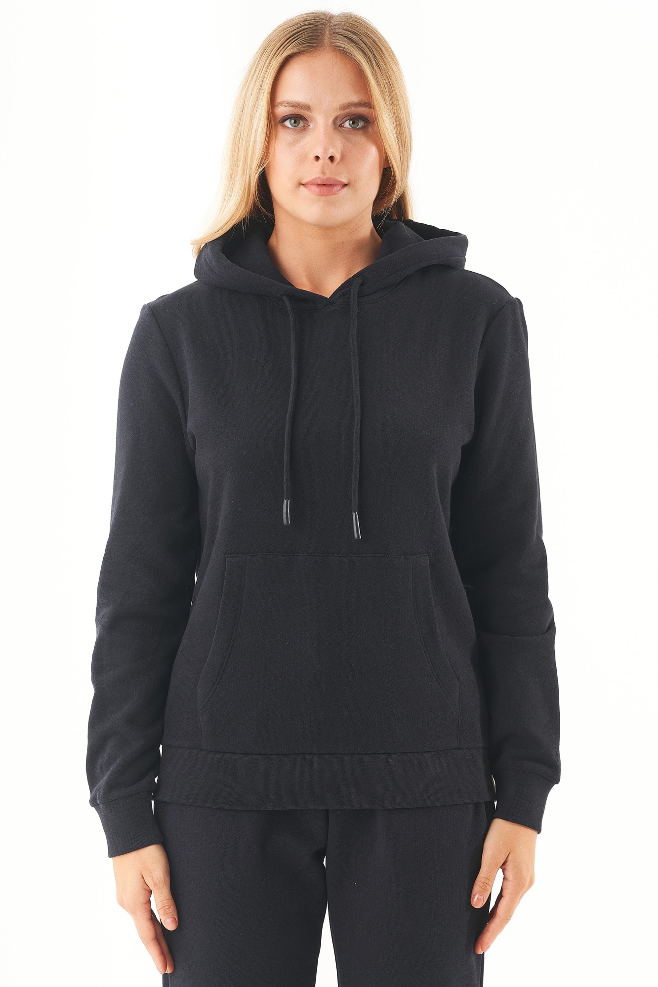 ORGANICATION Damen vegan Hoodie Haree Schwarz