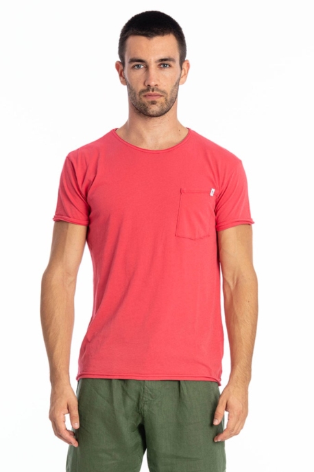 Image of RAVENS VIEW IBIZA mannen vegan T-Shirt Ronde Wild Neck Pocket Electric Red