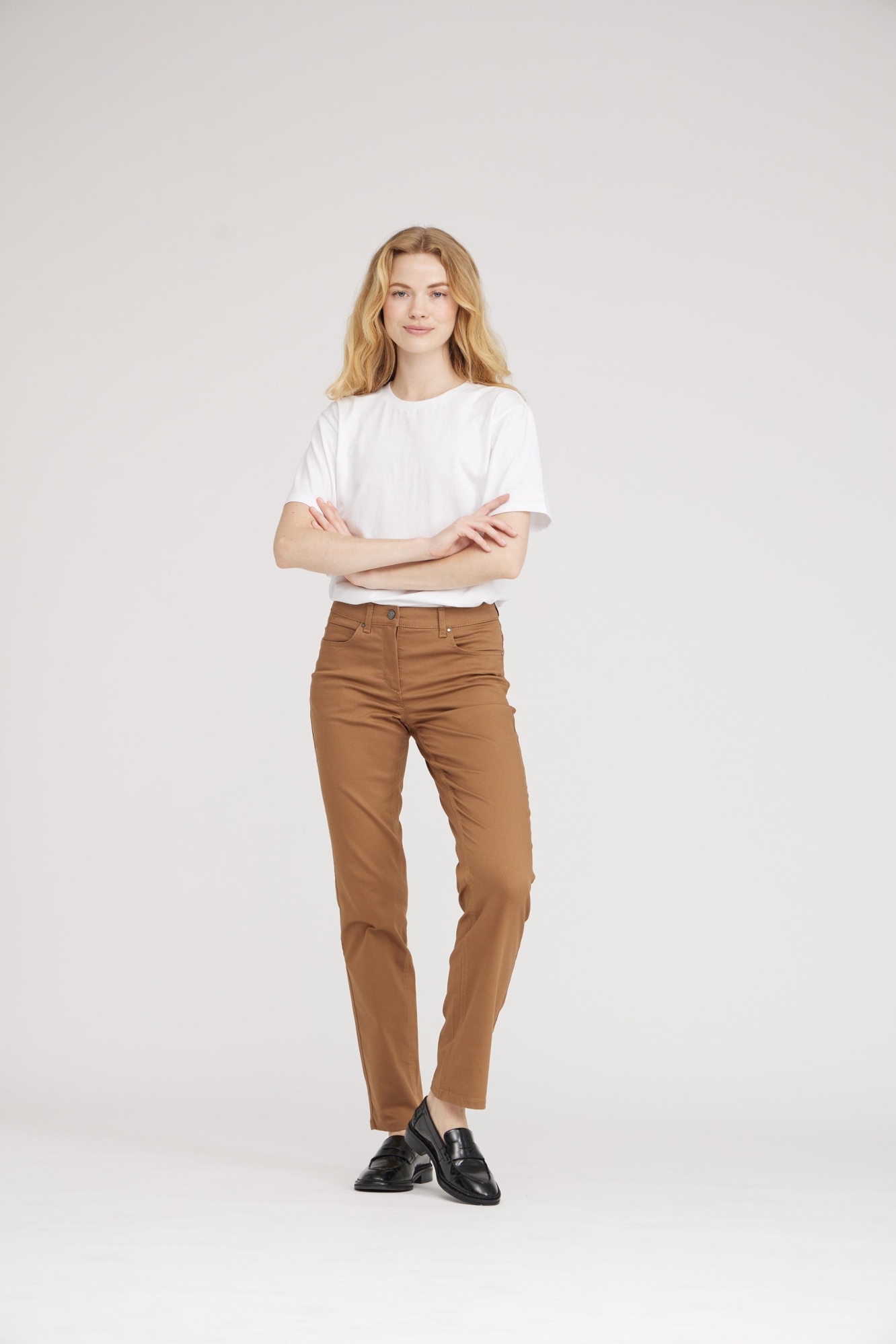 LAURIE Damen vegan Charlotte Regular Ml - Camel