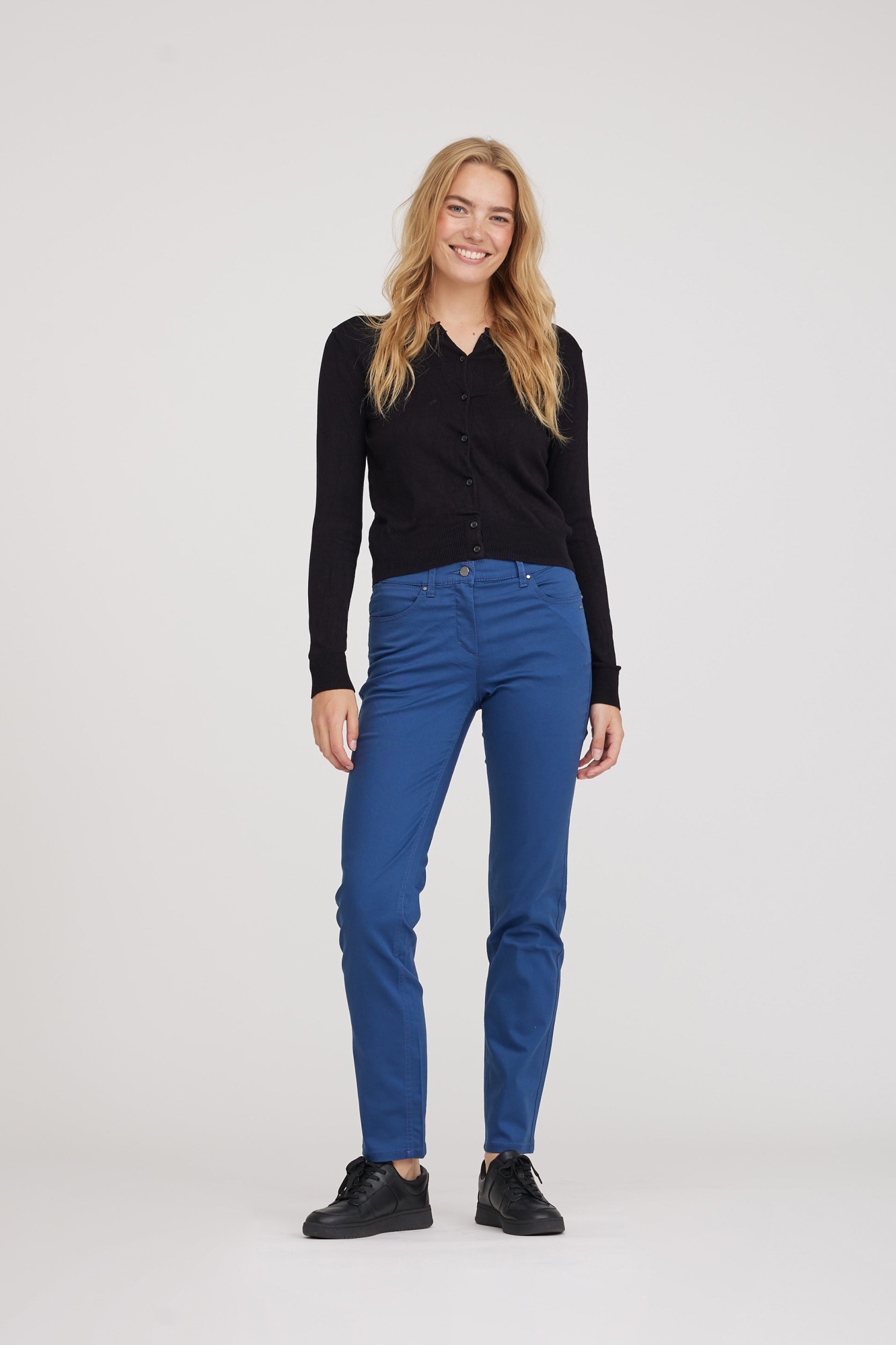 LAURIE Damen vegan Hose Charlotte Regular Ml Nordisch Blau