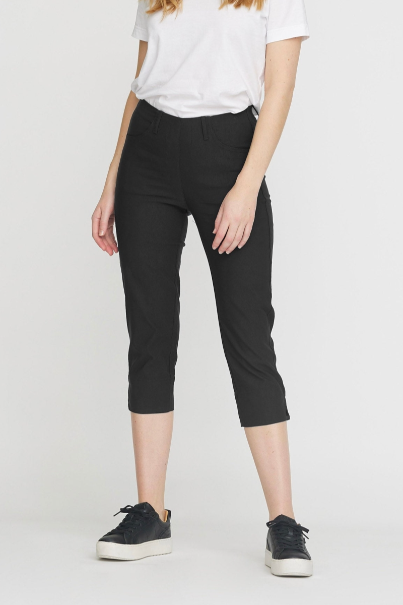 Image of LAURIE dames vegan Broek Anabelle Regular Capri Ml Zwart