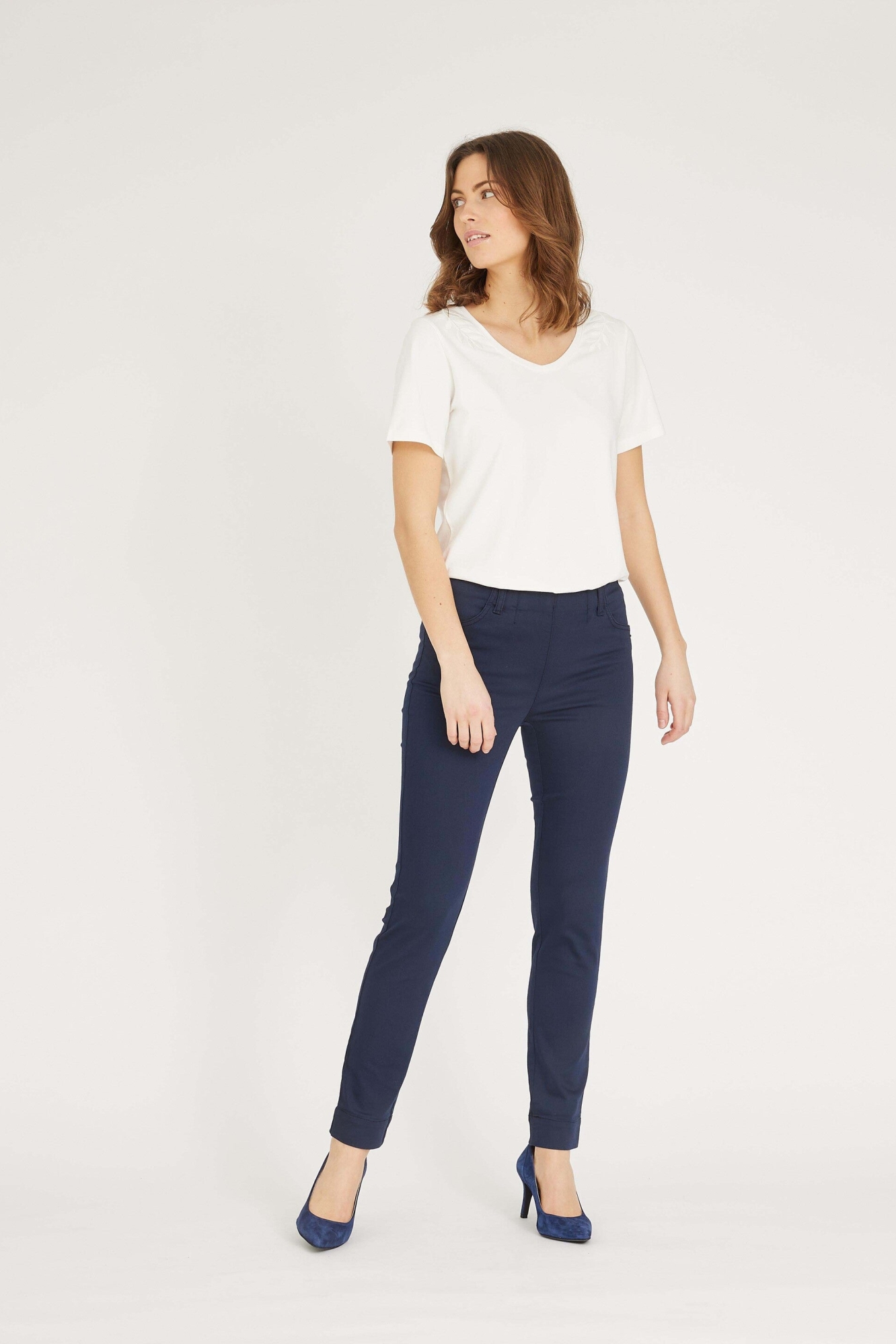 LAURIE Damen vegan Hose Grace Slim Sl Marineblau