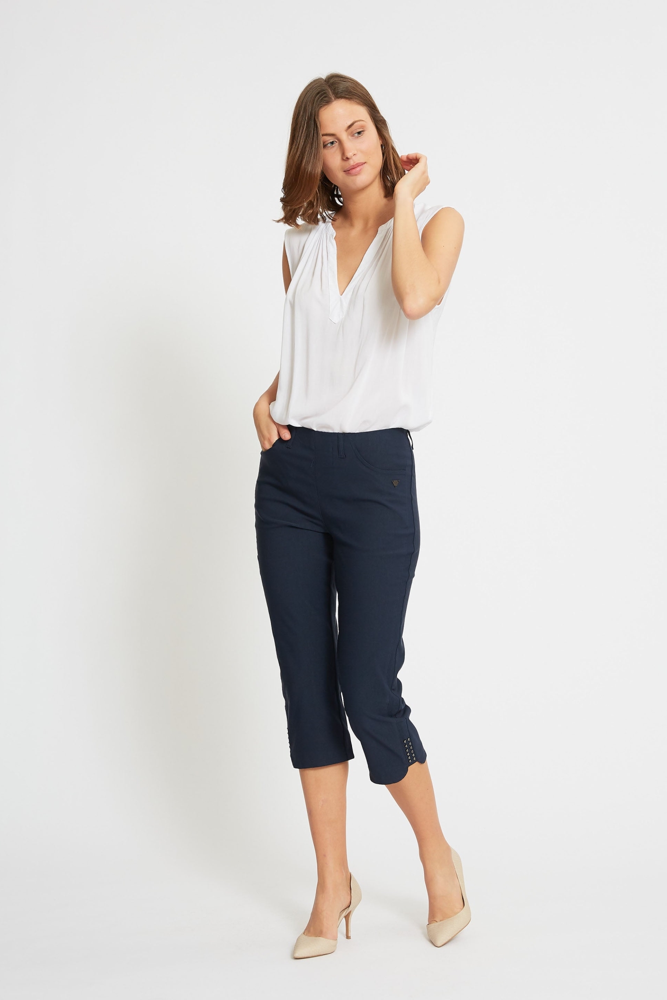 LAURIE Damen vegan Hose Dora Regular Capri Marineblau