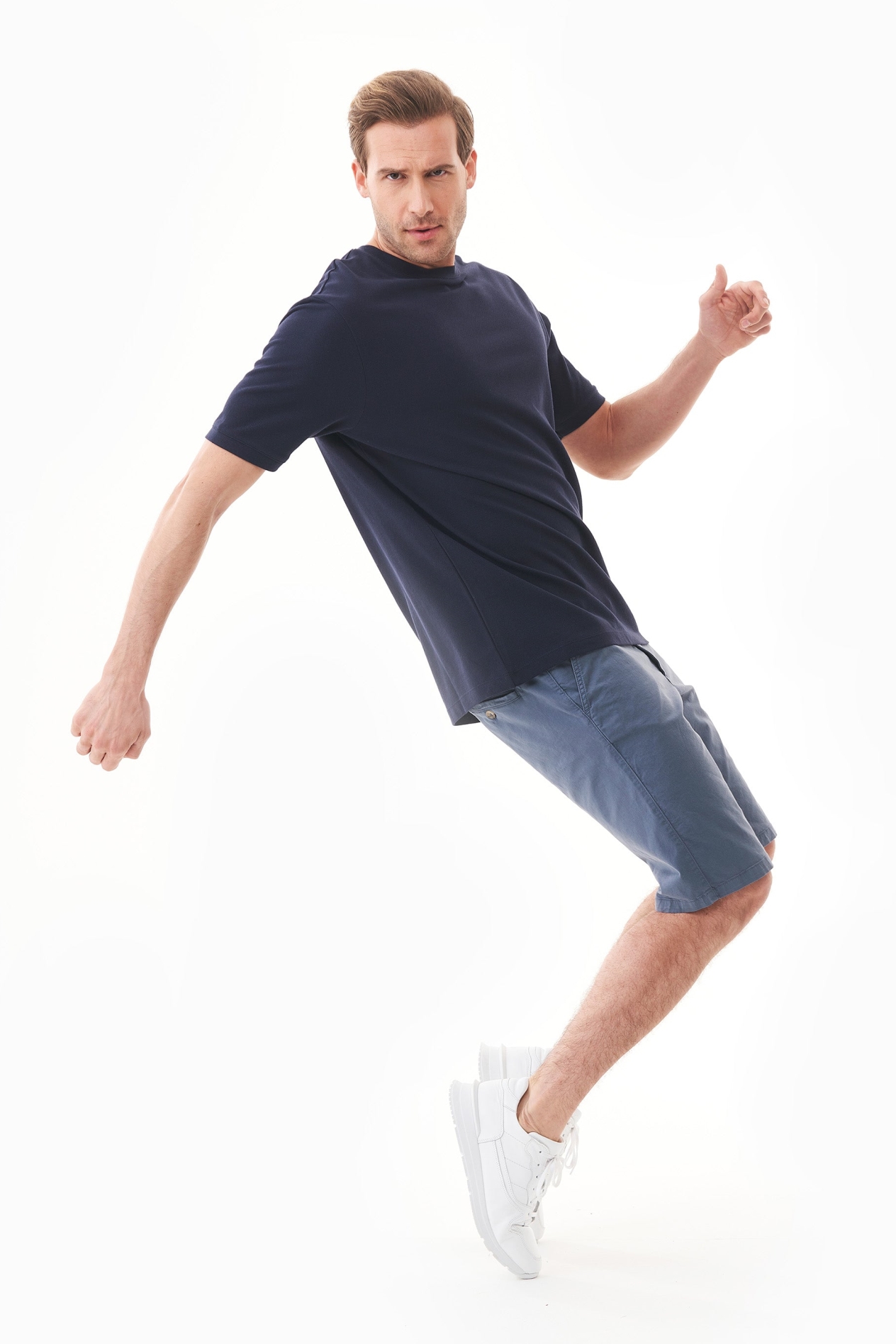 75978 - Herren vegan Slim-Fit Chino-Shorts Aus Bio-Baumwolle