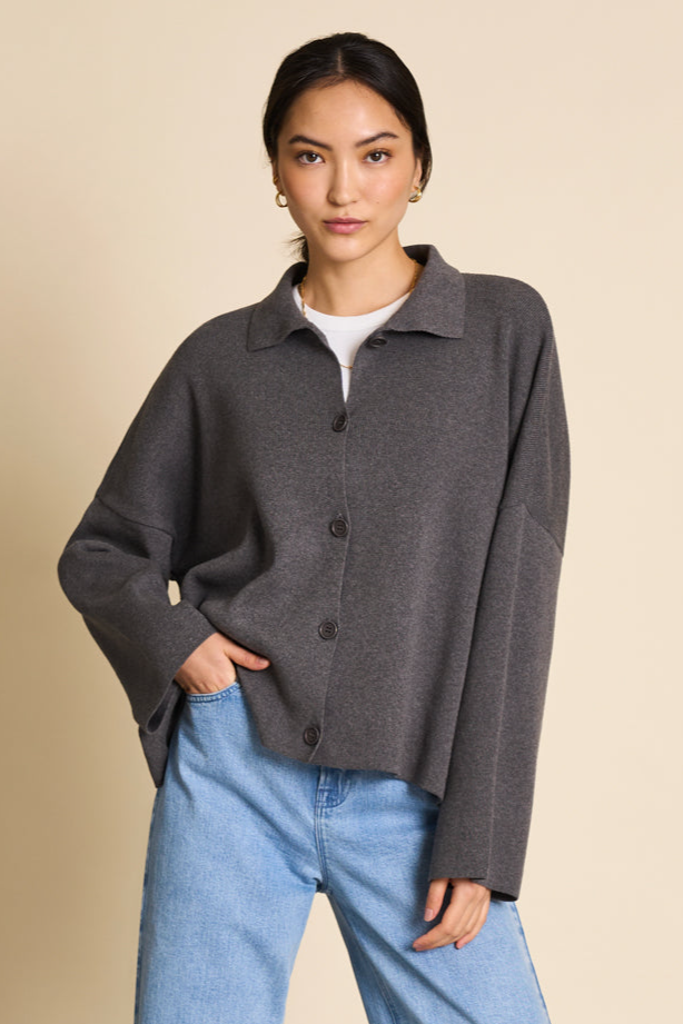 Image of JAN 'N JUNE dames vegan Vest Anjo Donkergrijs