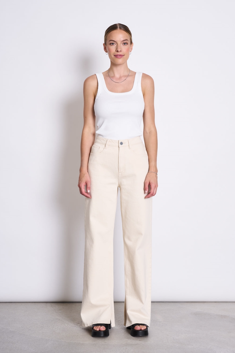 Image of JAN 'N JUNE dames vegan Jeans Met Wijde Pijpen En Split Selene Ecru