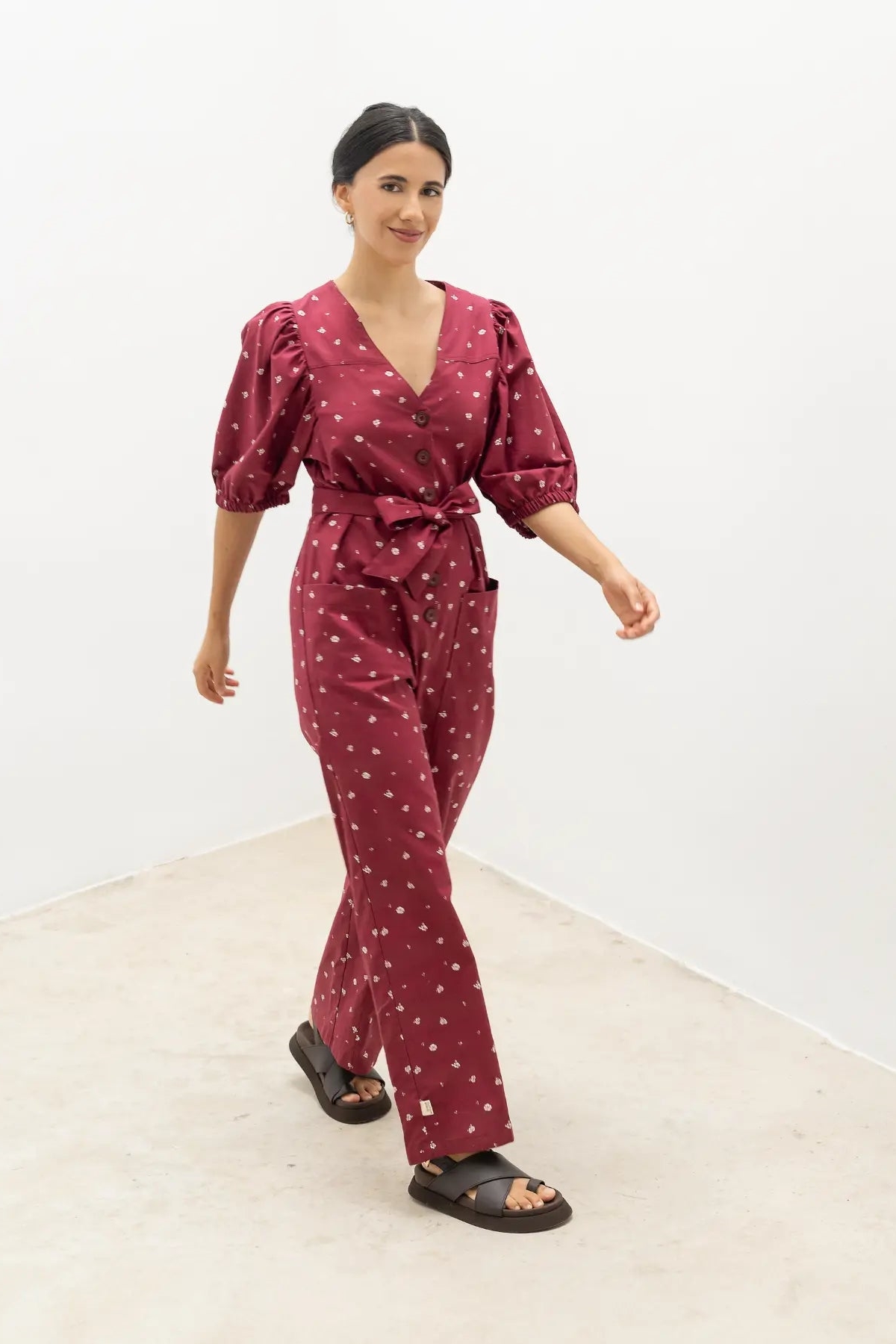 Clotsy Damen vegan Jumpsuit Floral Print Burgundy