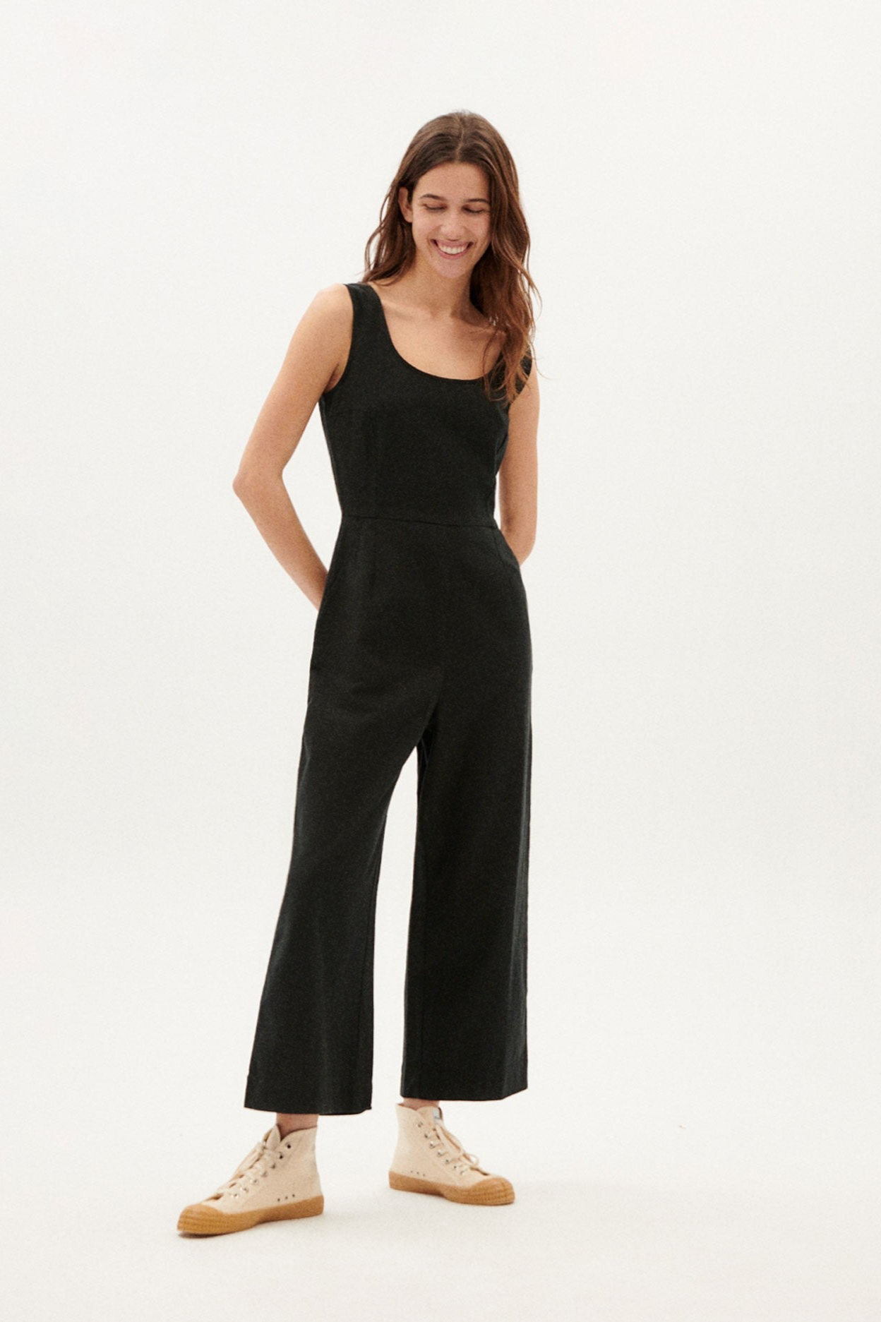 Thinking mu Damen vegan Jumpsuit Rafflesia Schwarz