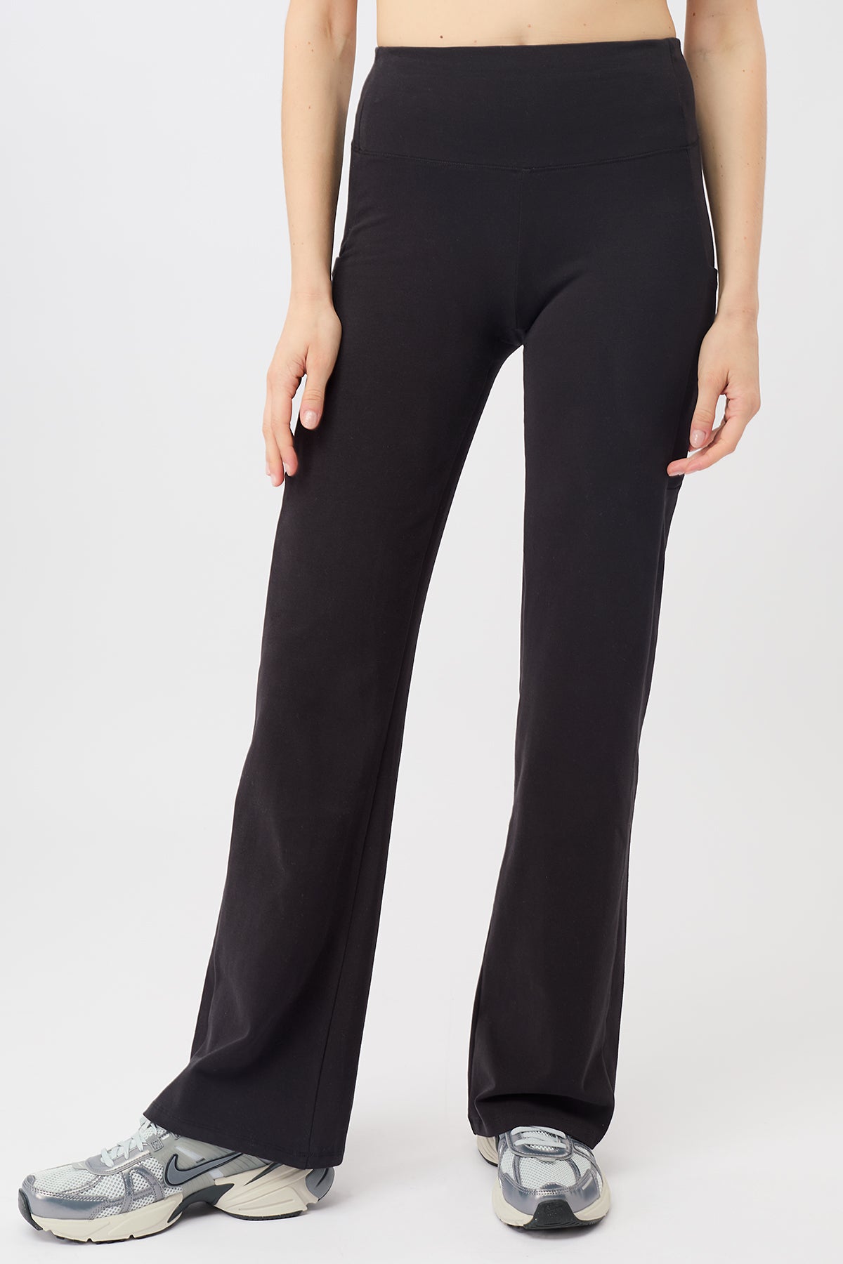 Mandala Damen vegan Hose Gerade Schwarz