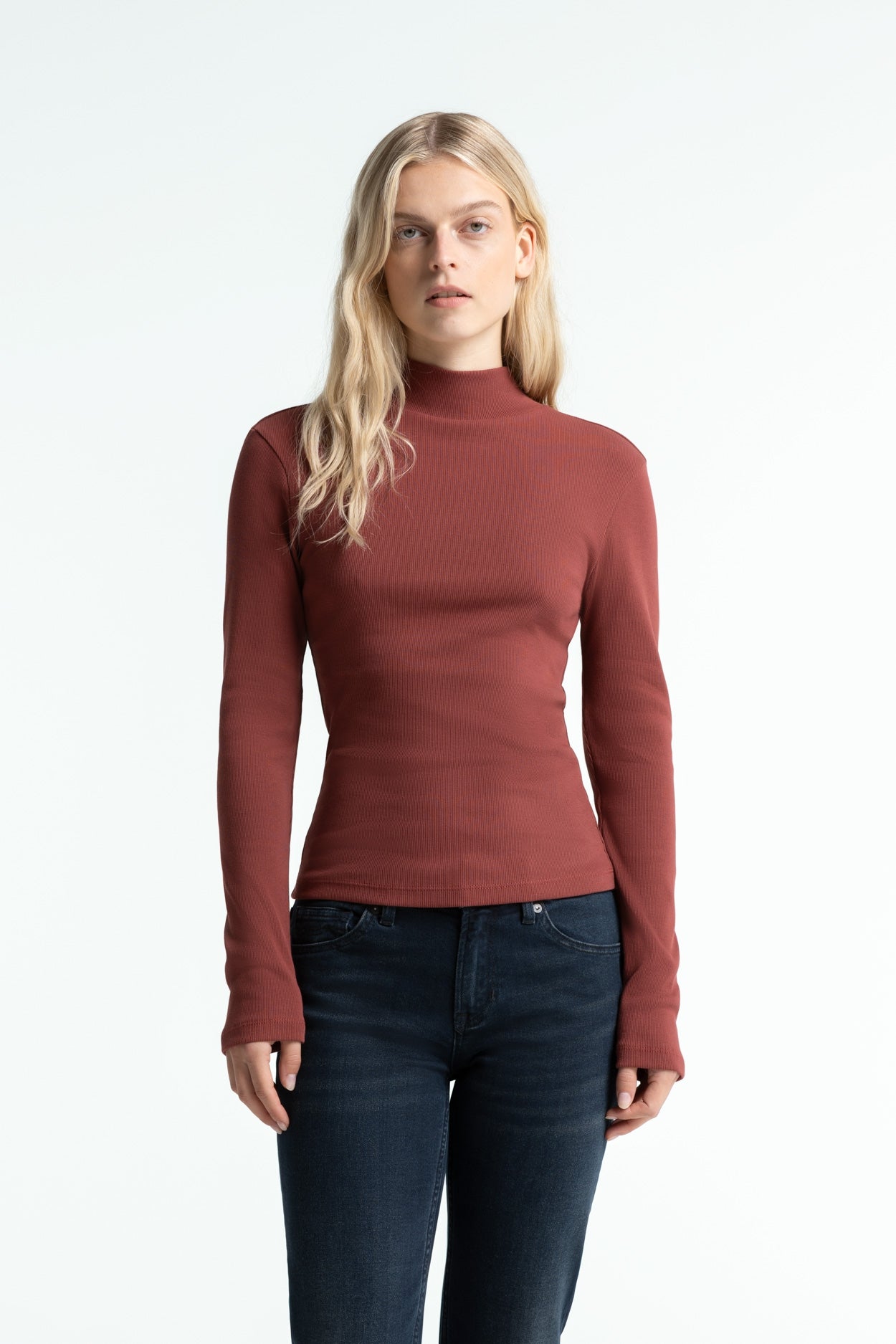 Kings Of Indigo Damen vegan Oberteil Jacobina Krappbraun