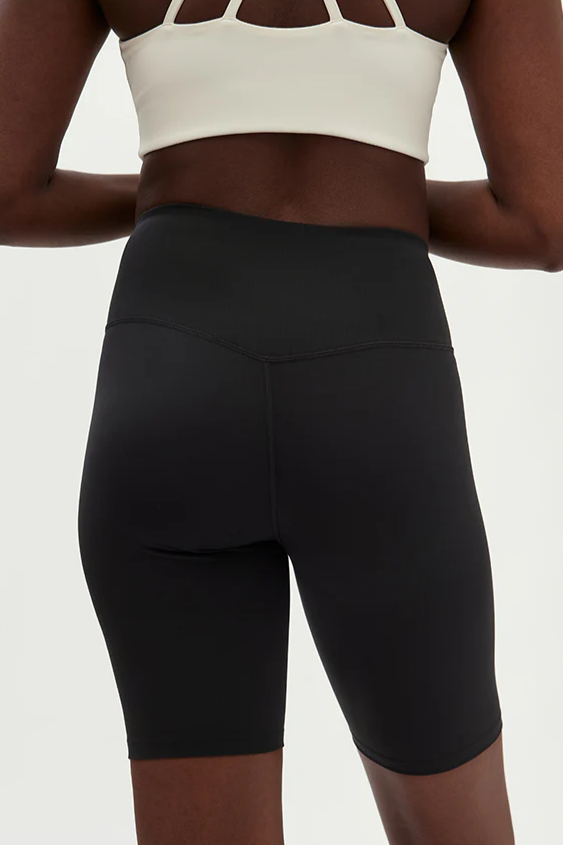 Image of Girlfriend Collective dames vegan Fietsshorts Float High-Rise Zwart