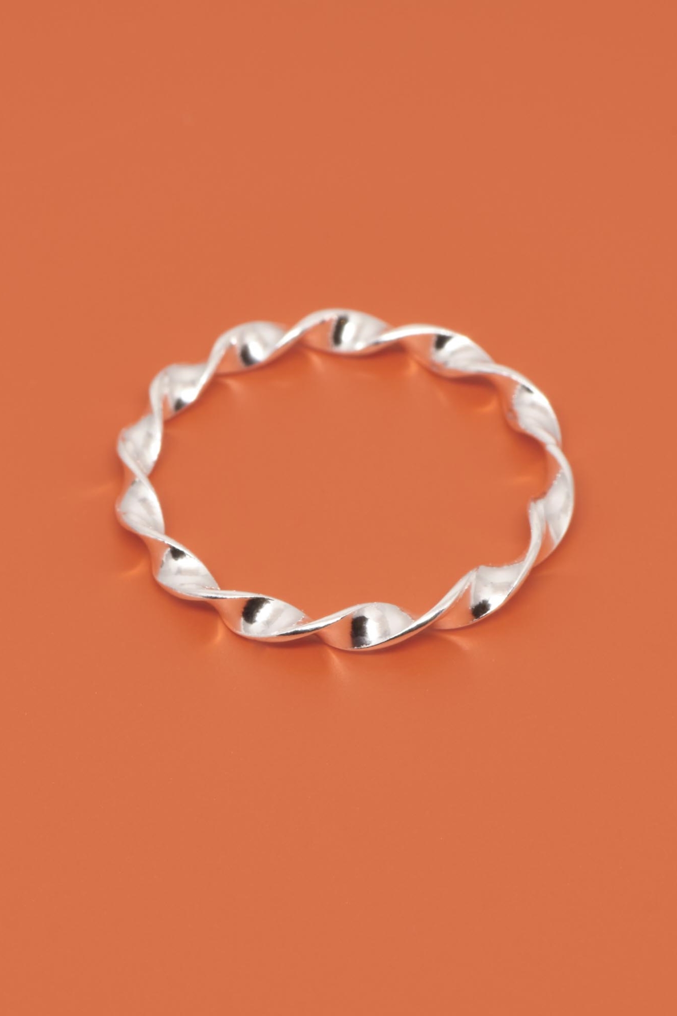 fejn womens vegan Ring Twisted Silver