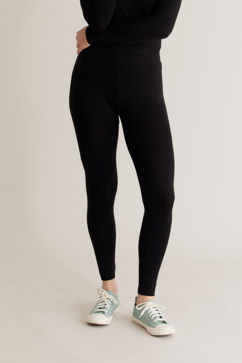 Image of KOMODO dames vegan Legging Sylvie Zwart