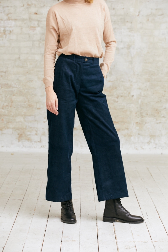 Image of Jyoti Fair Works dames vegan Broek Suhrutam Nachtblauw