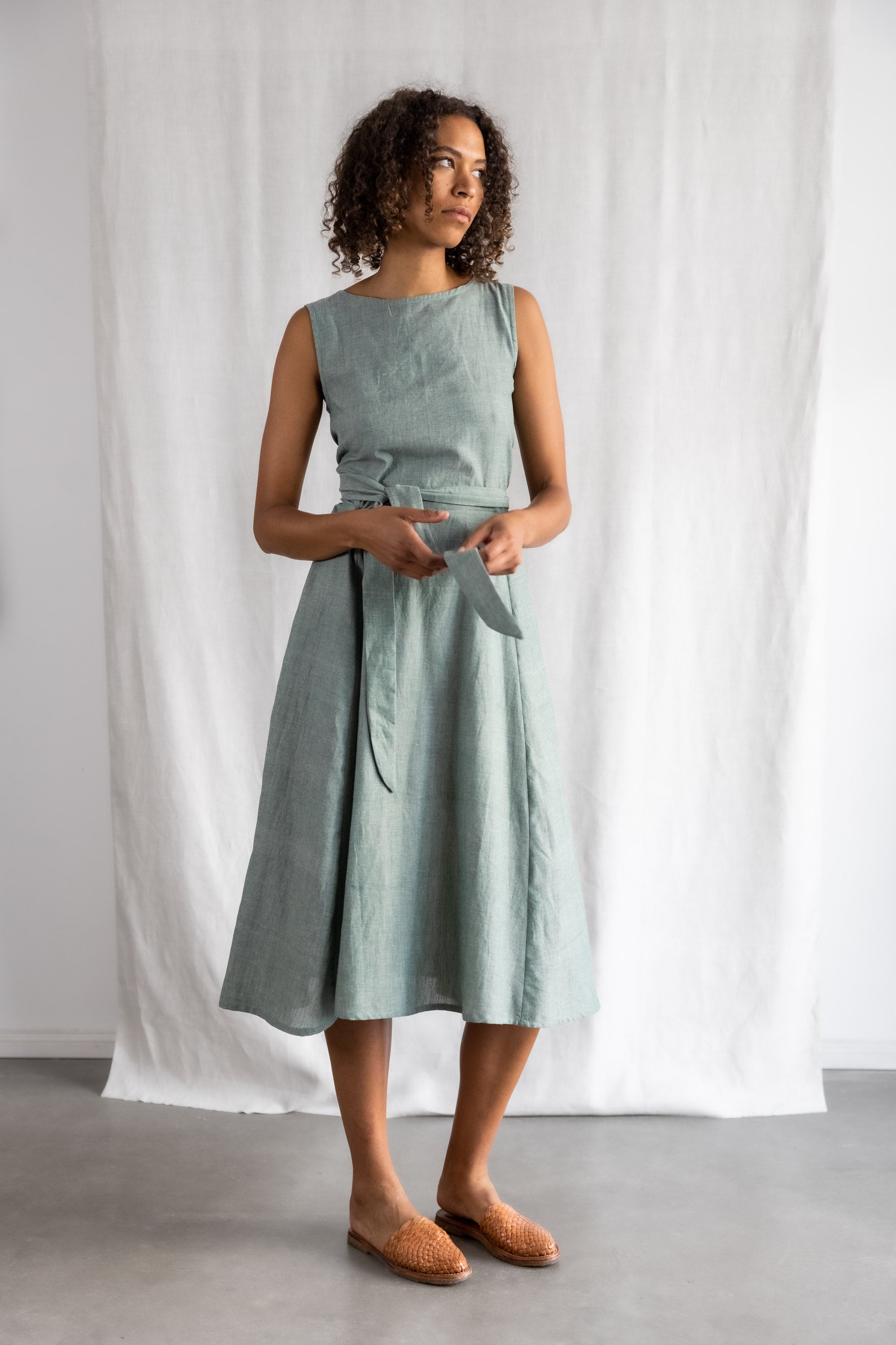 Jyoti Fair Works Damen vegan Kleid Karishma Eukalyptus