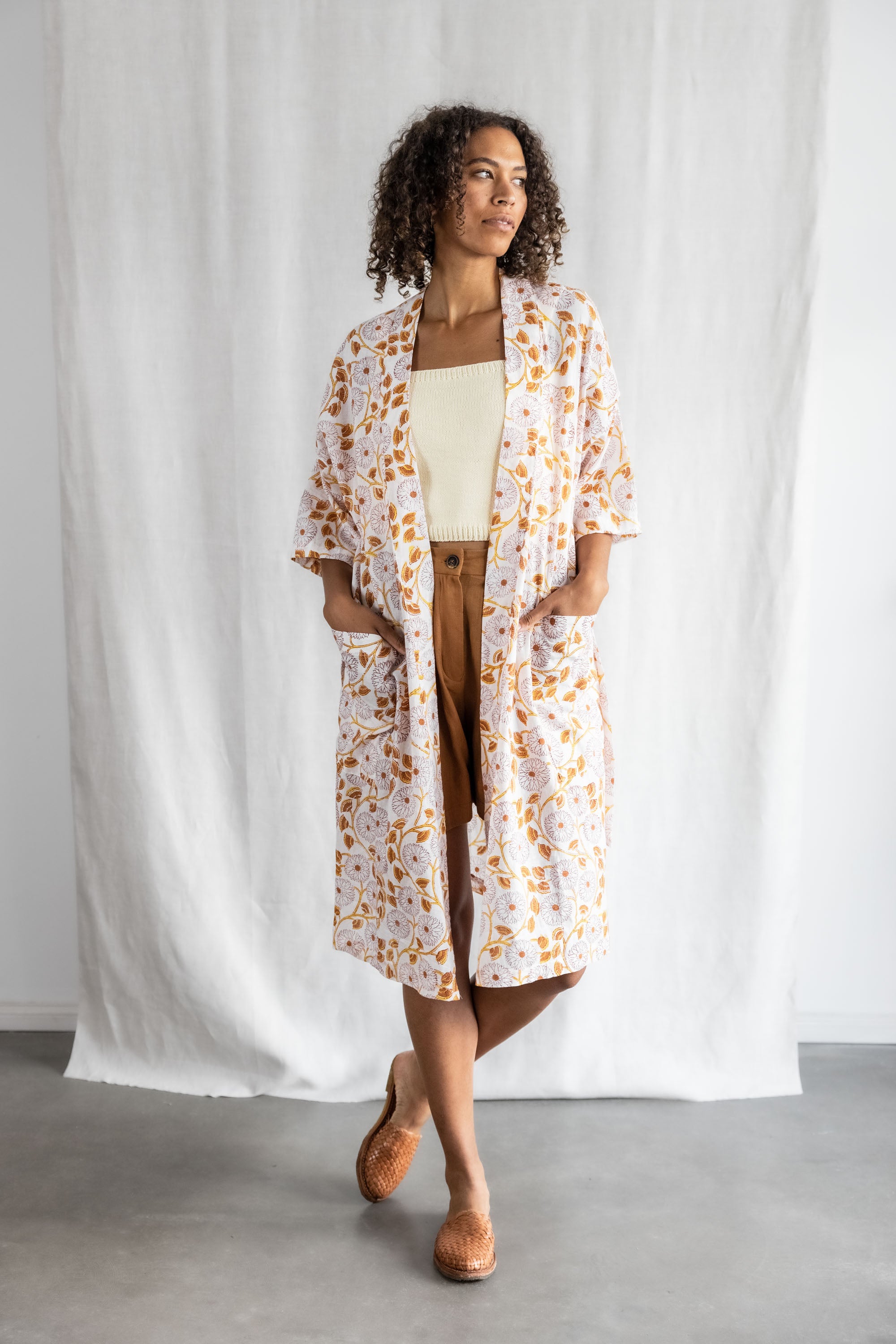 Image of Jyoti Fair Works dames vegan Cardigan Rohana Blockprint Bloemen