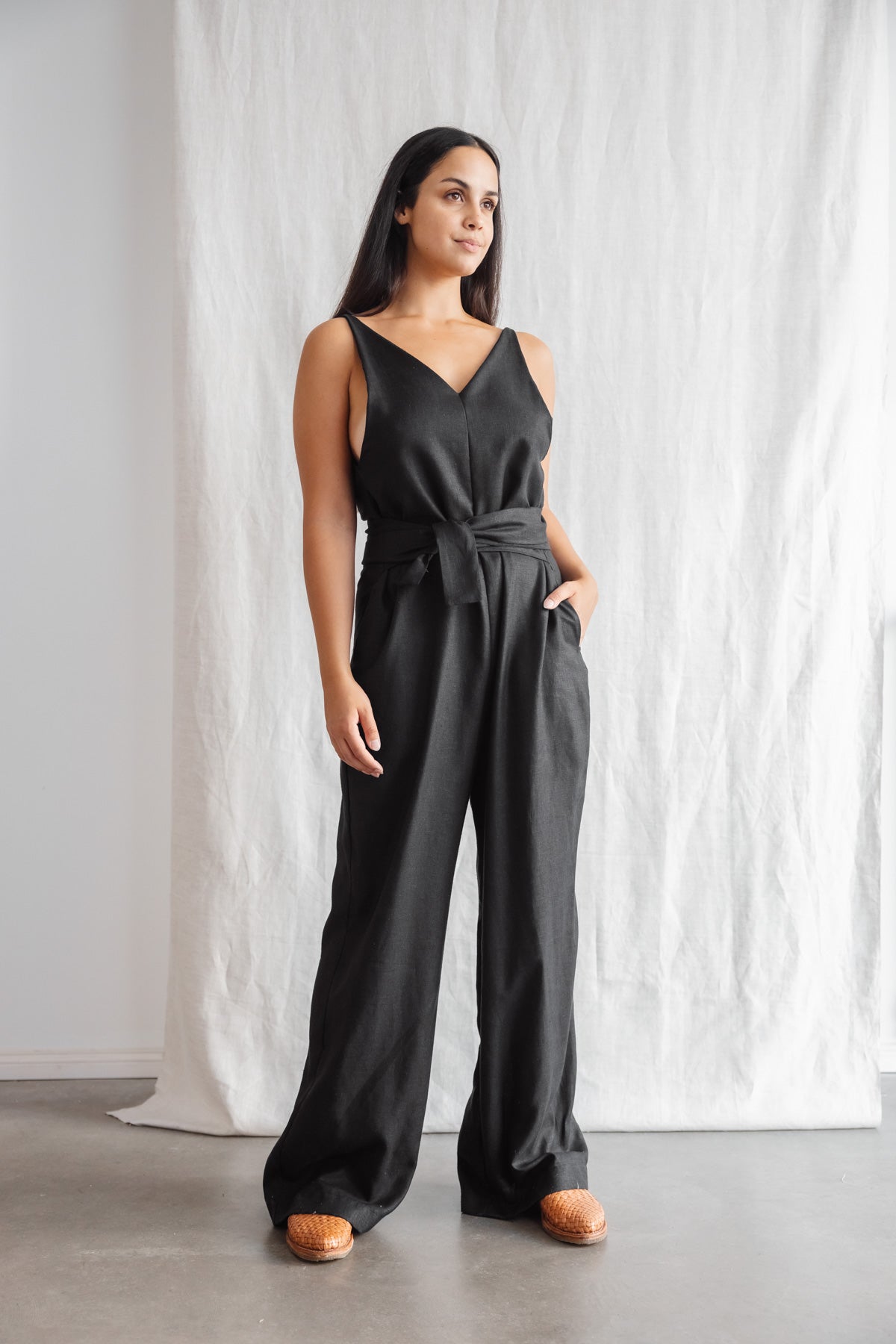 Jyoti Fair Works Damen vegan Jumpsuit Parvani Schwarz