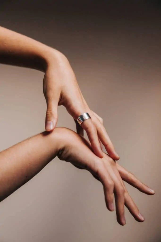 93002 - Damen vegan Ring Mota Silber