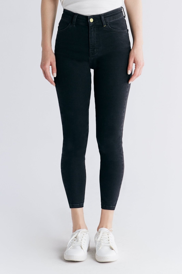 Evermind womens vegan Jeans Short Leg Skinny Fit Carbon Gray