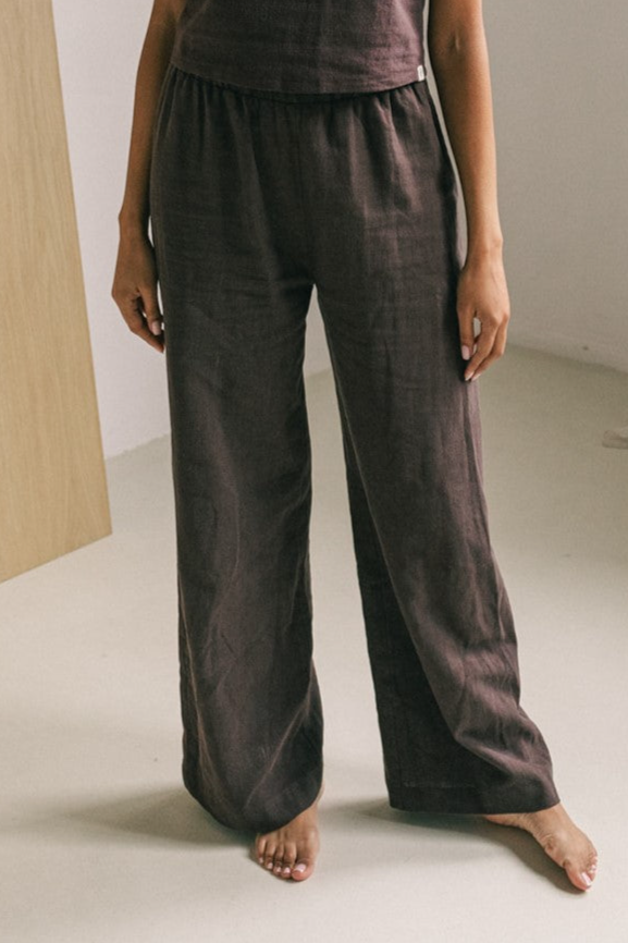Image of The View Yoga dames vegan Broek Teya Bruin