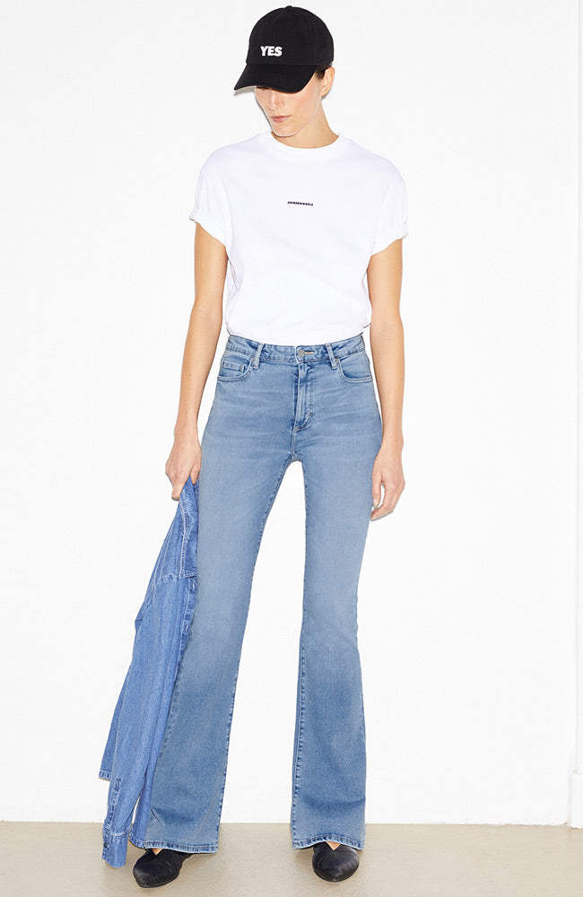 ARMEDANGELS Damen vegan Jeans Flared Anamaa Blau Mist