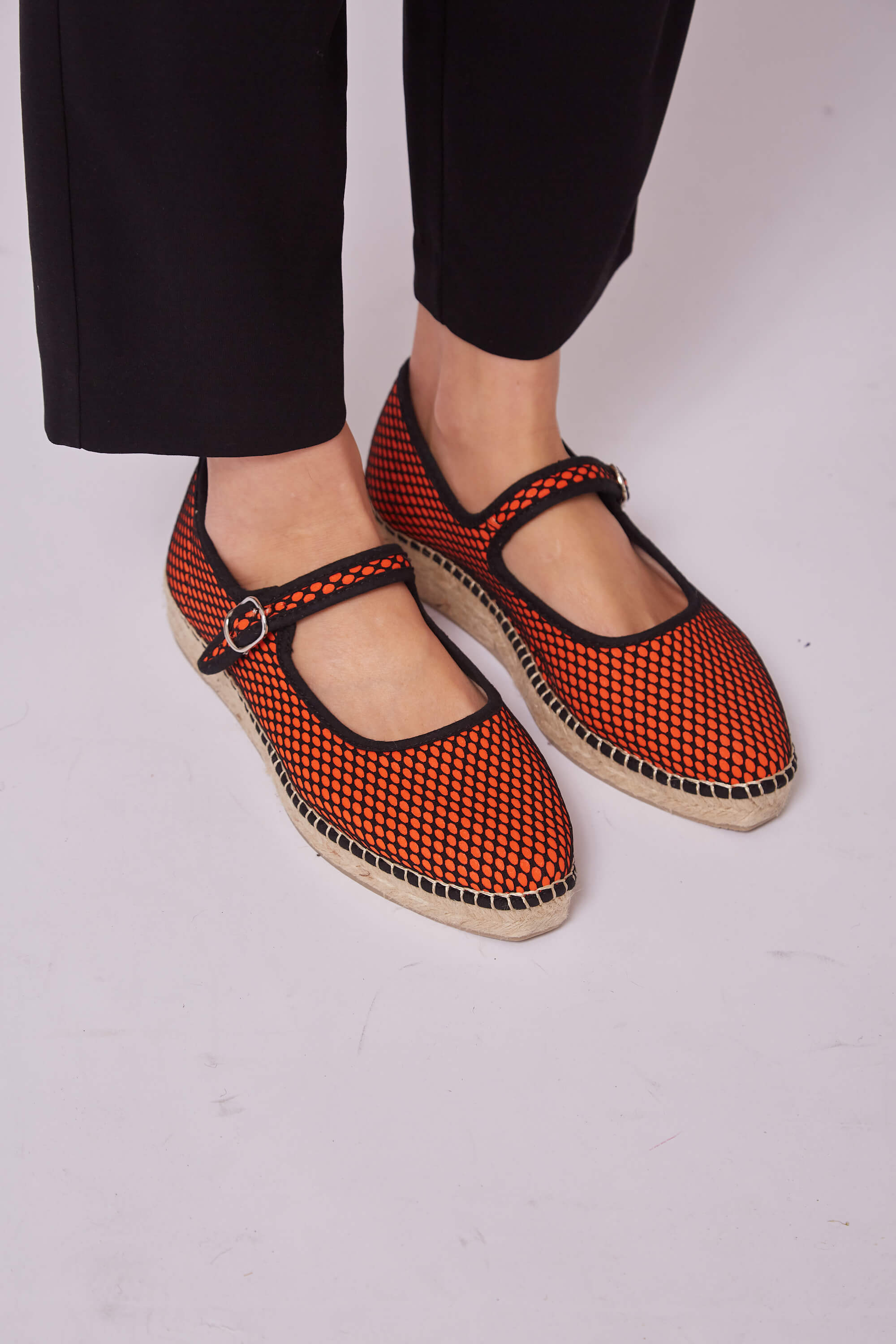 Momoc Damen vegan Ballettflaschen Orange