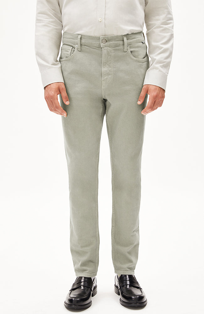 ARMEDANGELS Herren vegan Jeans Aarjo SeegrÃ¼n