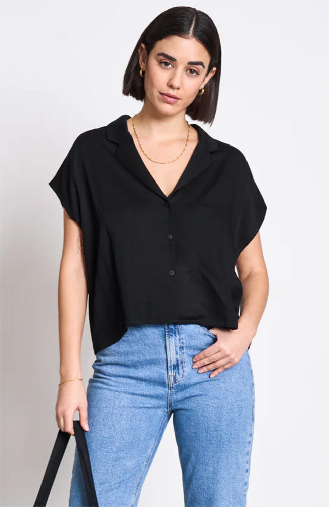 JAN 'N JUNE Damen vegan Bluse Tierra Schwarz
