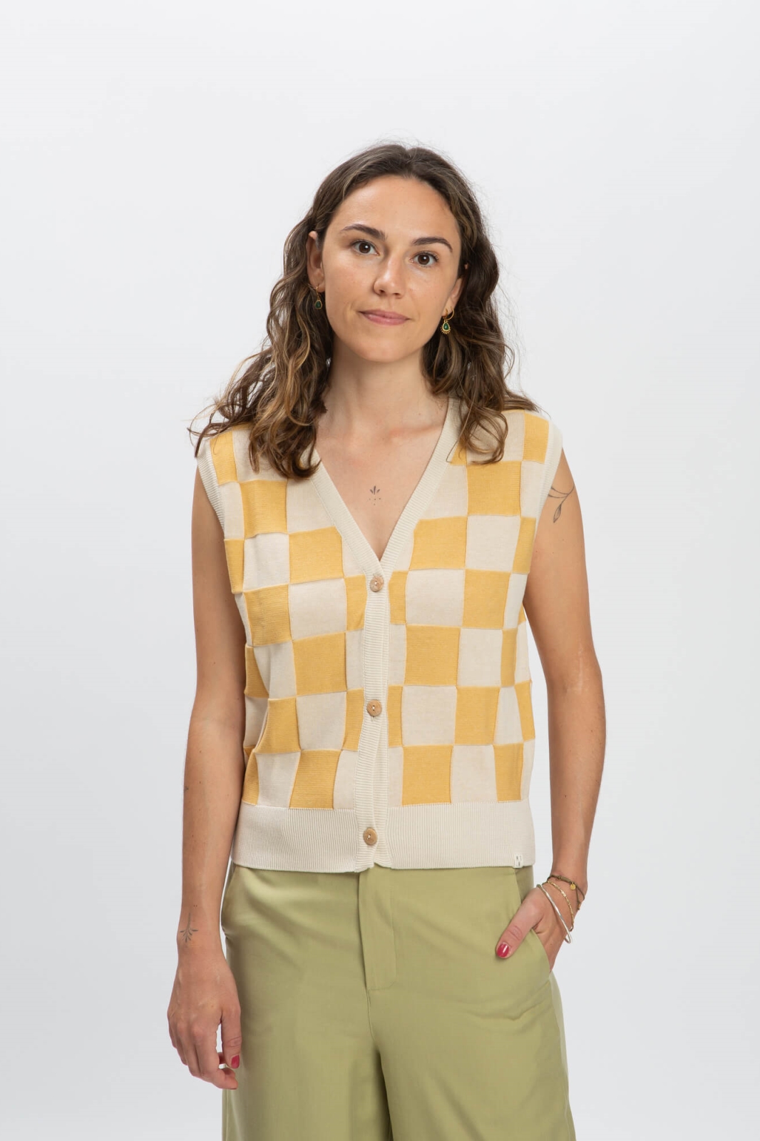 Image of MATONA dames vegan Knoopvest Gambit Geel