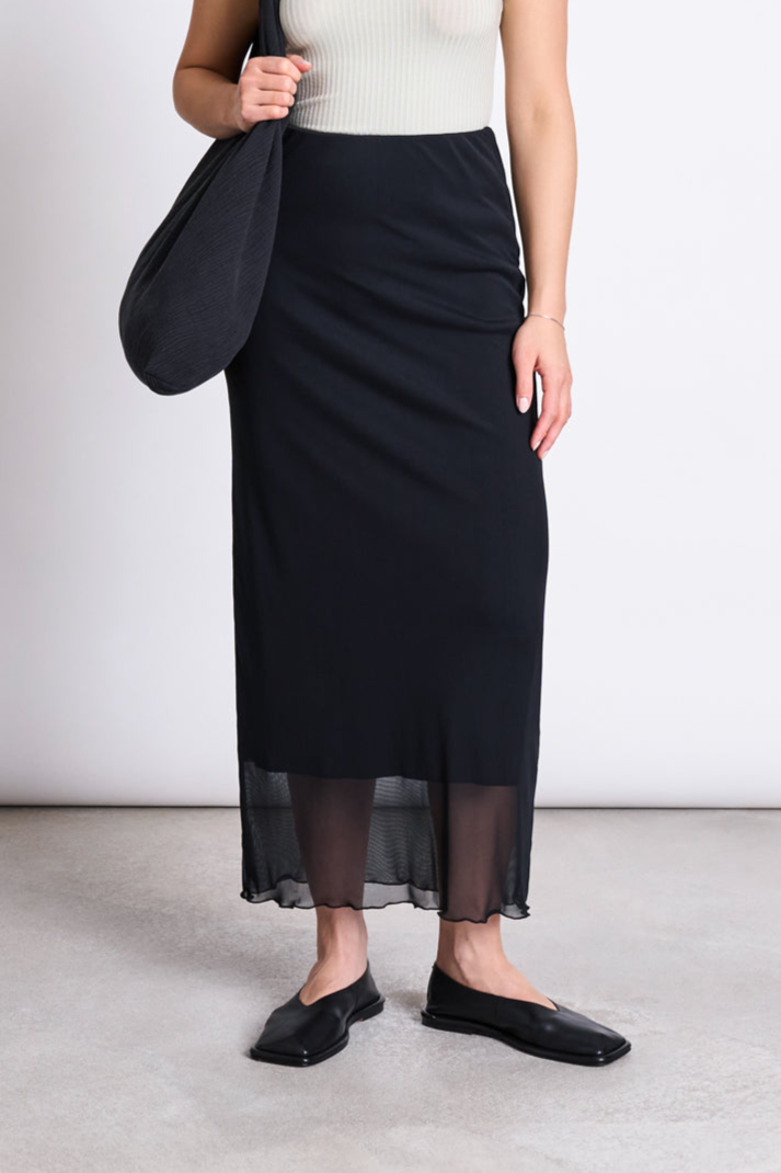 Image of JAN 'N JUNE dames vegan Maxi Rok Mesh Smuk Zwart