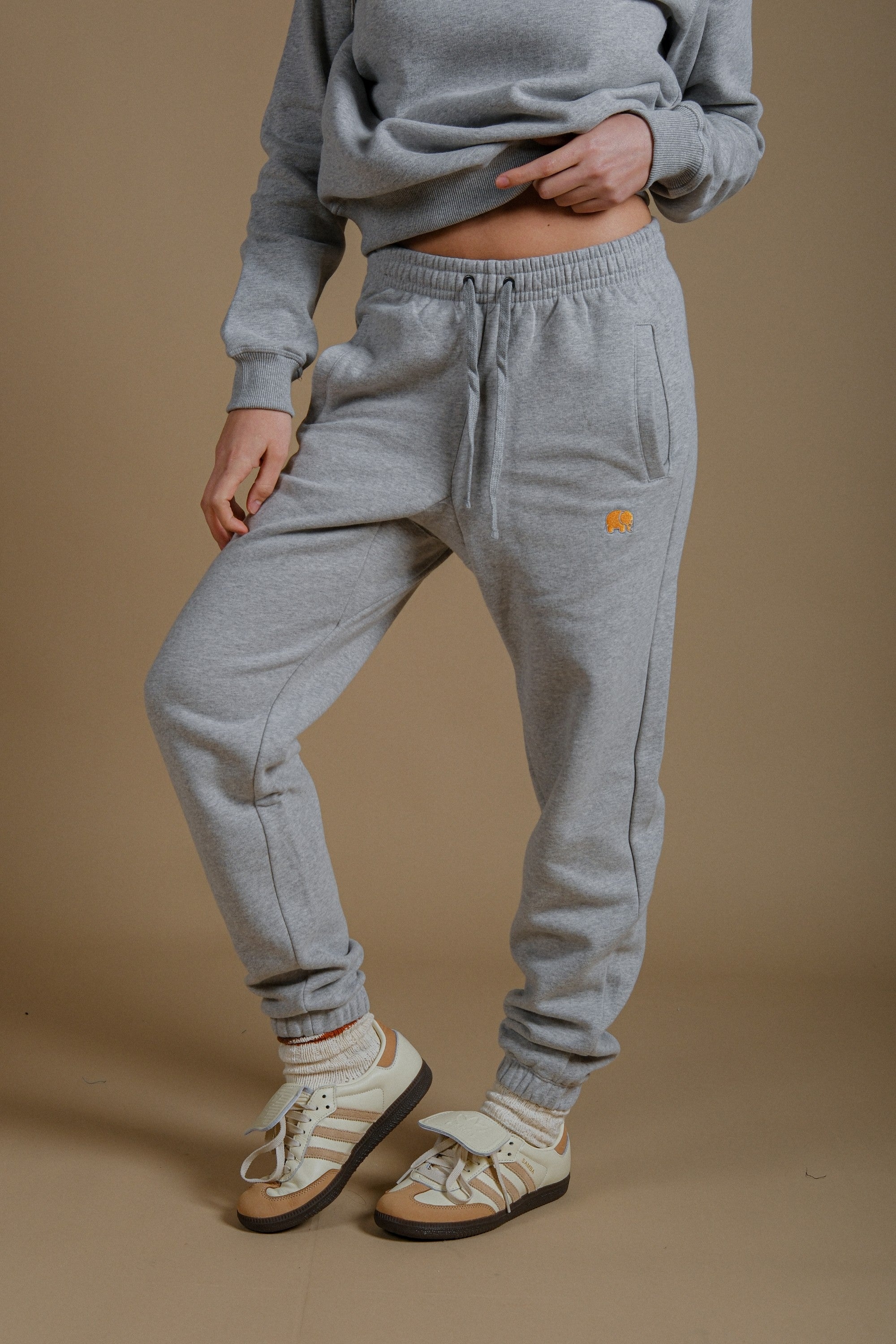 Image of Trendsplant dames vegan Sweatpants Dames Essential Heather Grey