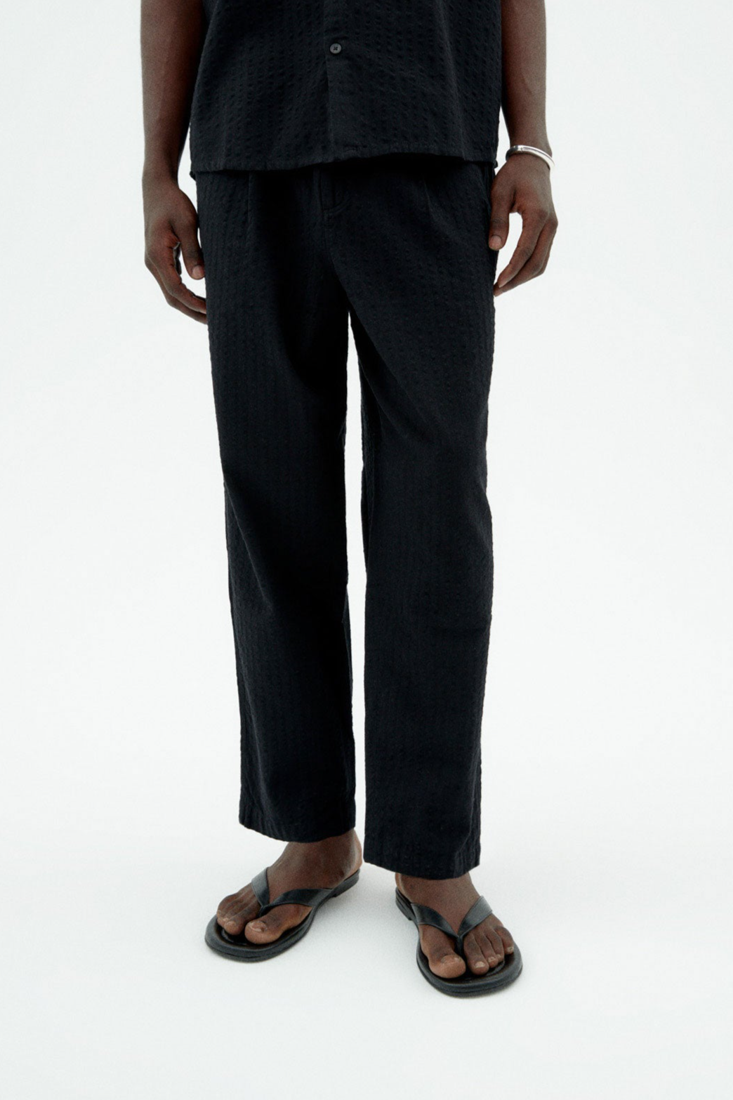 Thinking MU Herren vegan Hose Seersucker Luc Schwarz