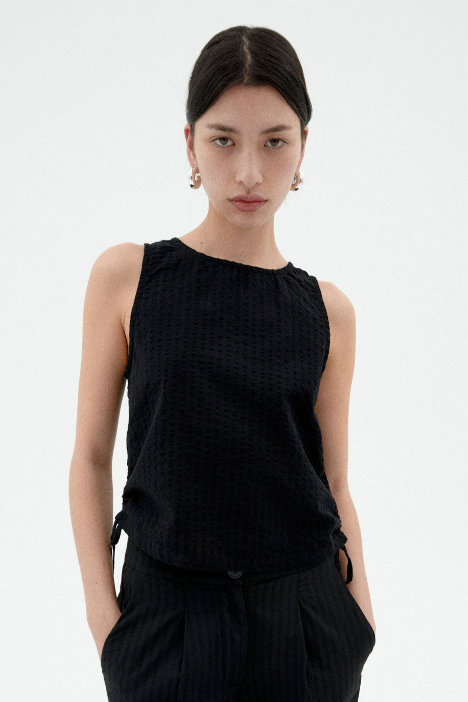 Thinking mu Damen vegan Top Seersucker Florence Schwarz
