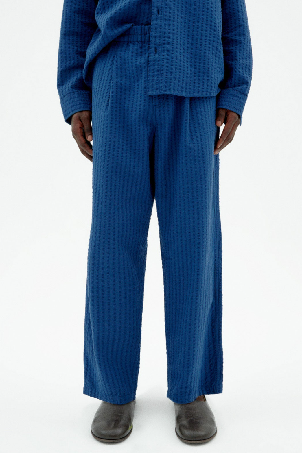 Thinking MU Herren vegan Hose Seersucker Luc Blau