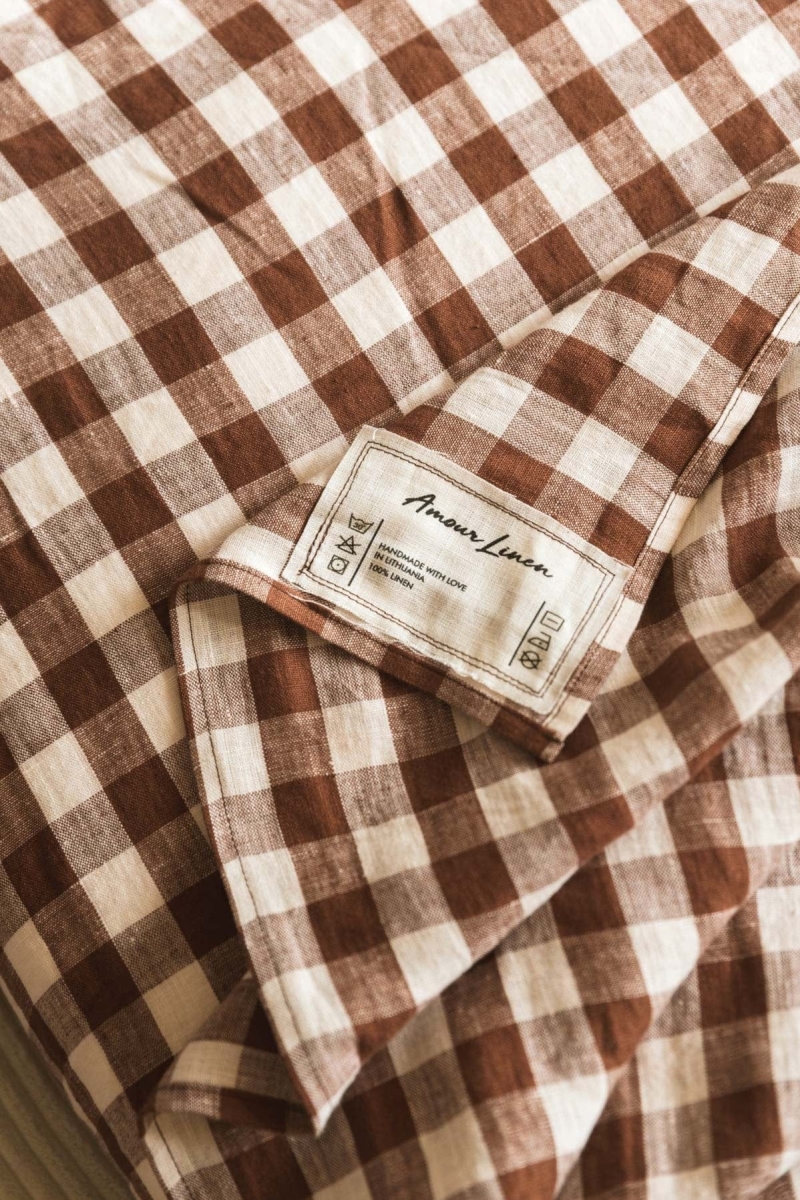 Image of AmourLinen unisex vegan Laken Mokka Gingham