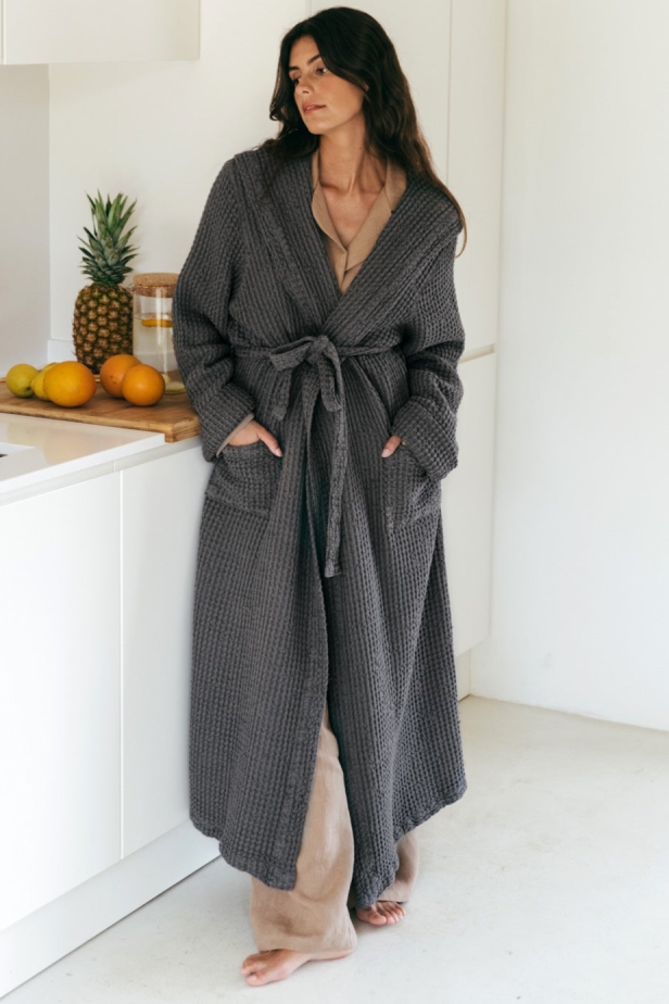 AmourLinen Damen vegan Bademantel Waffel Snuggle Holzkohle