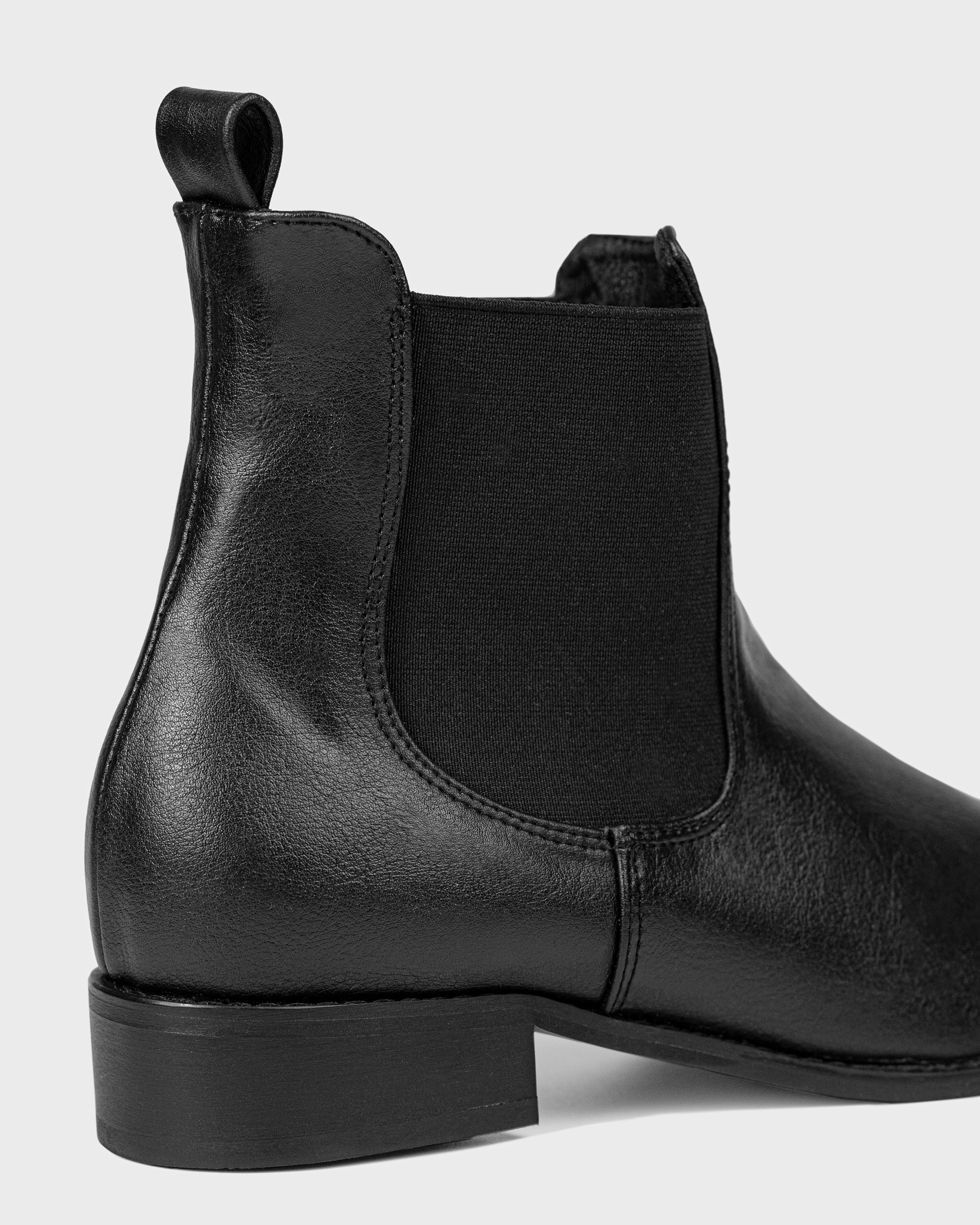 Chelsea Boots Black 3
