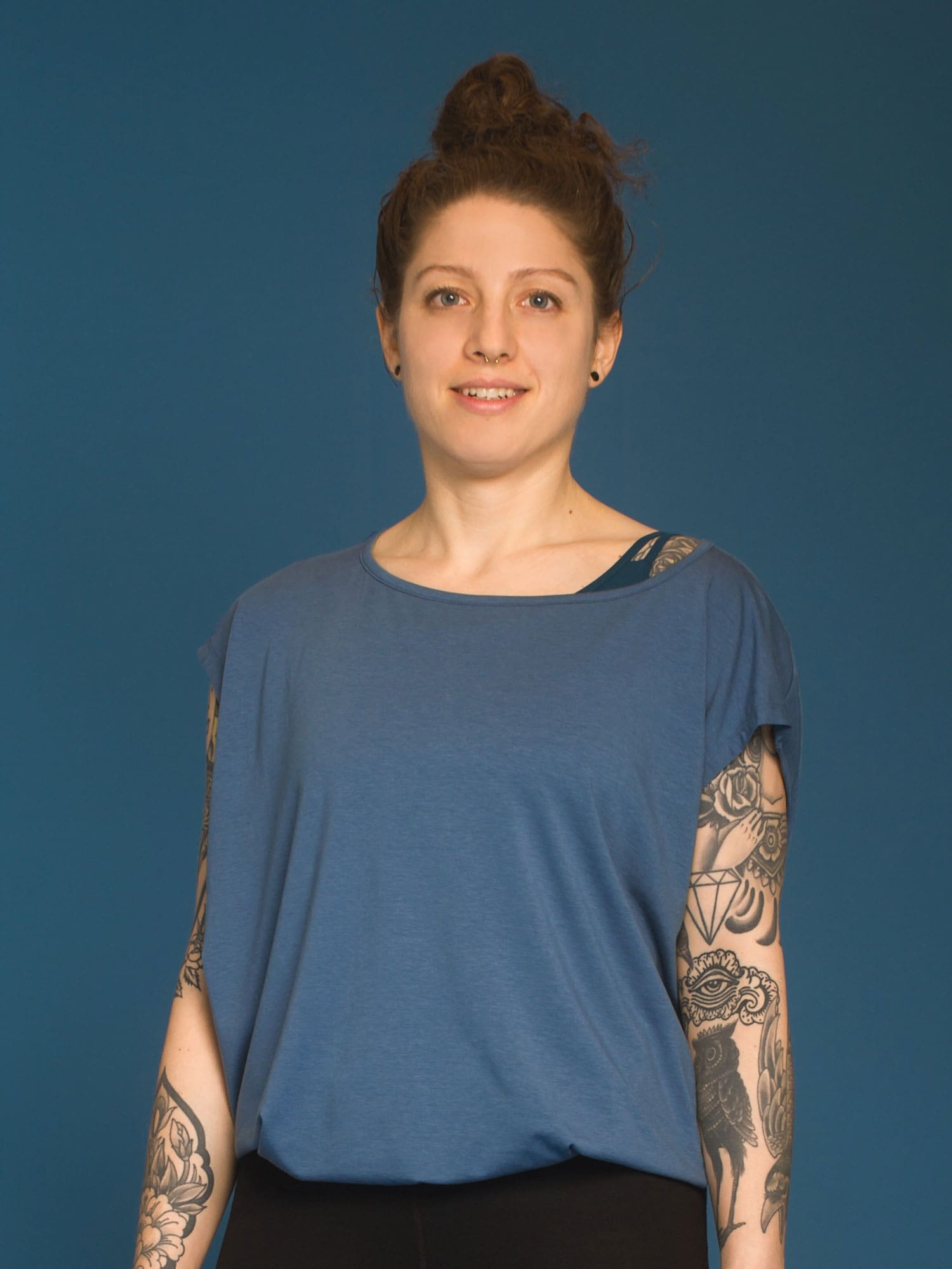 nice to meet me womens vegan Relax T-Shirt Blue Moon