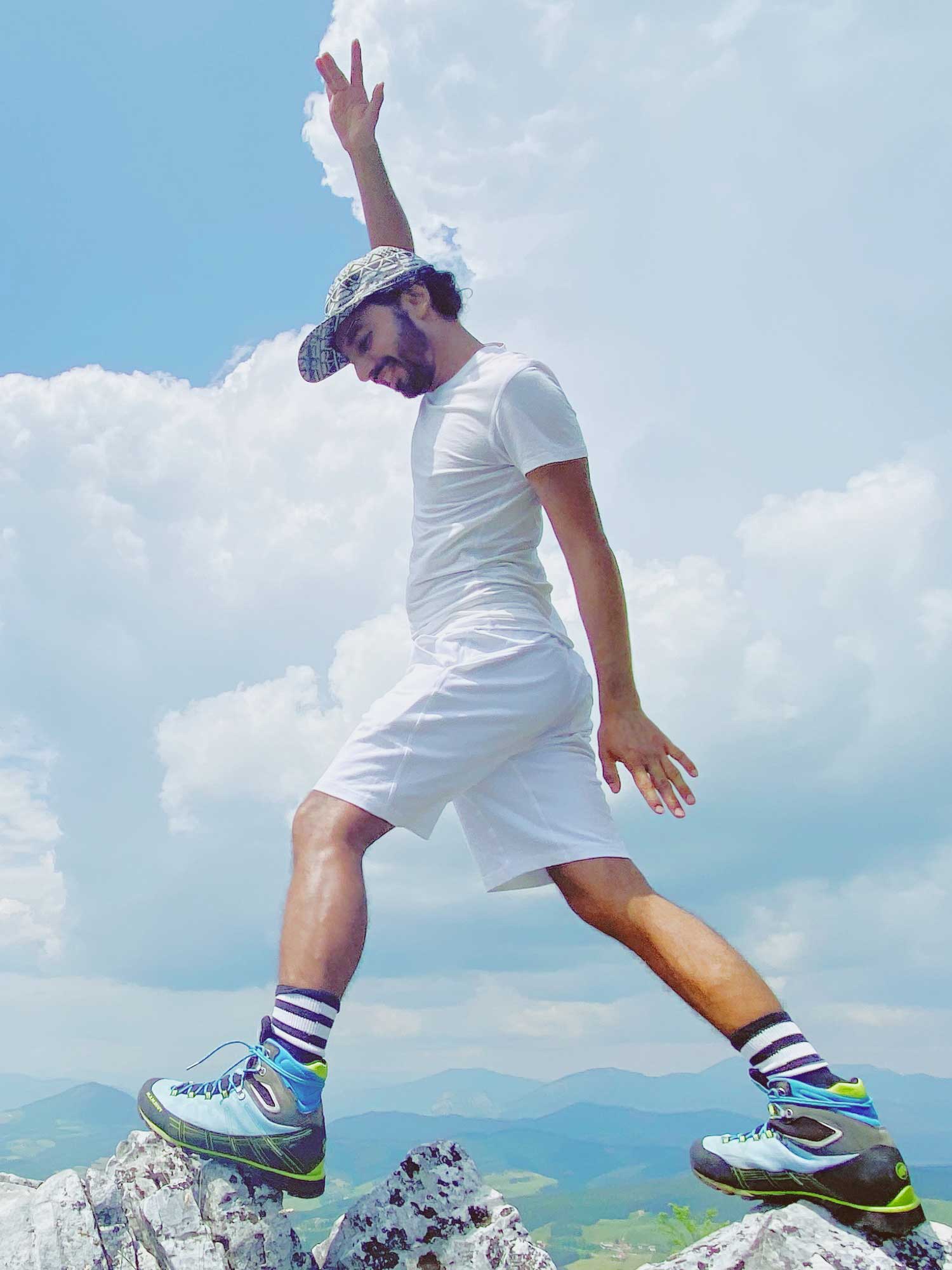 nice to meet me Classic Shorts White