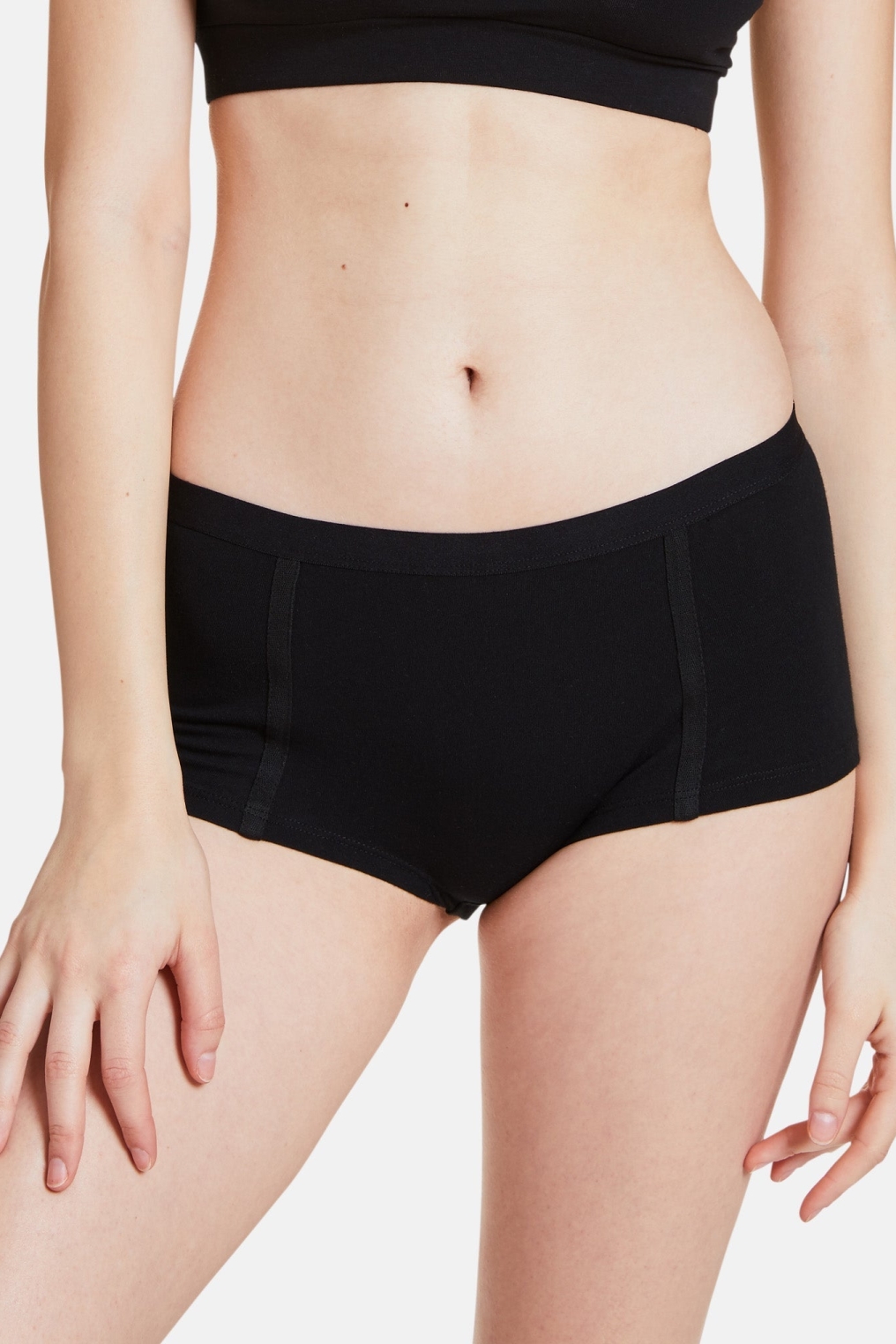 VATTER Damen vegan 3er-Pack Shorts Easy Emma Schwarz