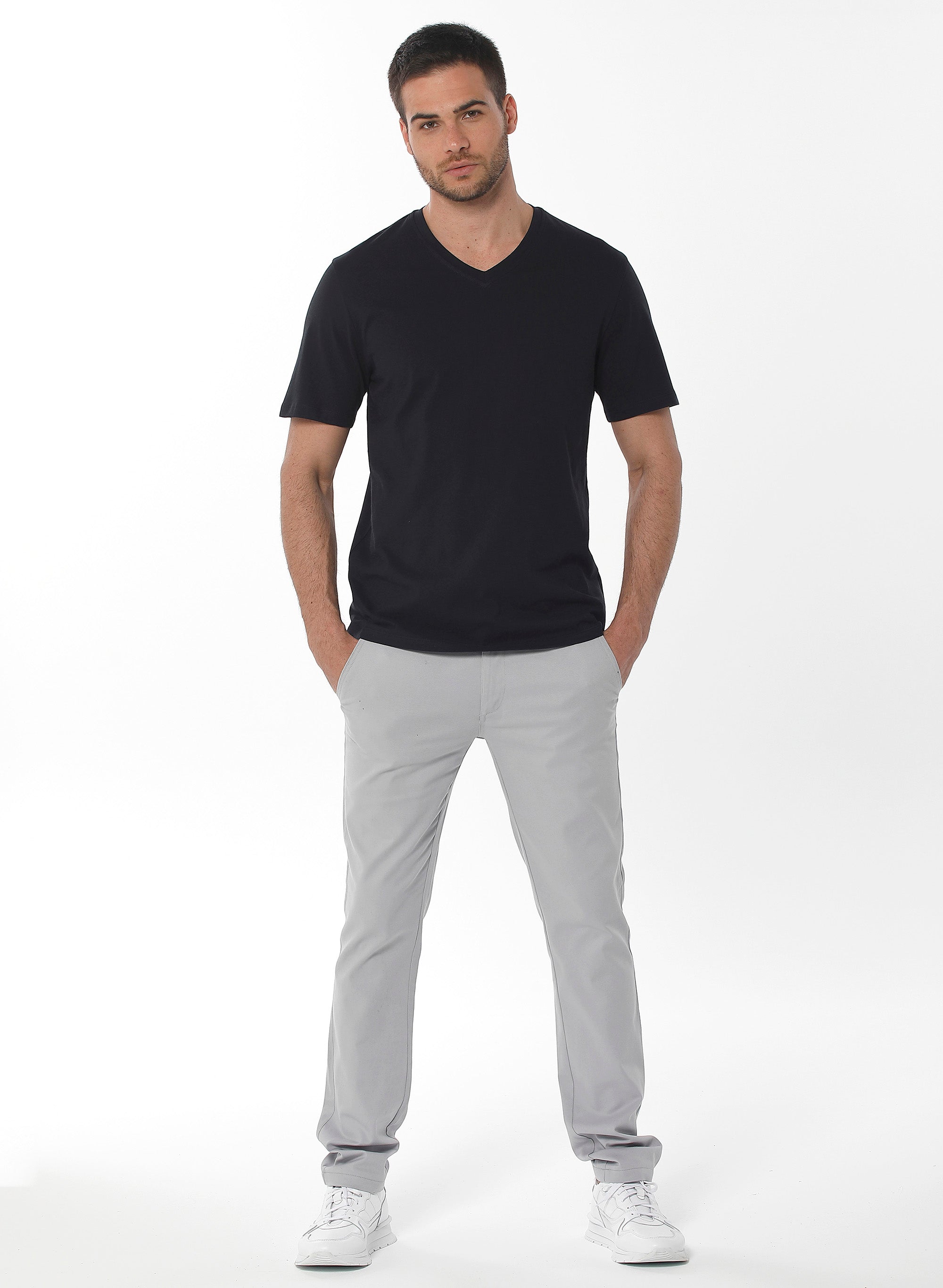 ORGANICATION Basic T-Shirt V-Neck Black