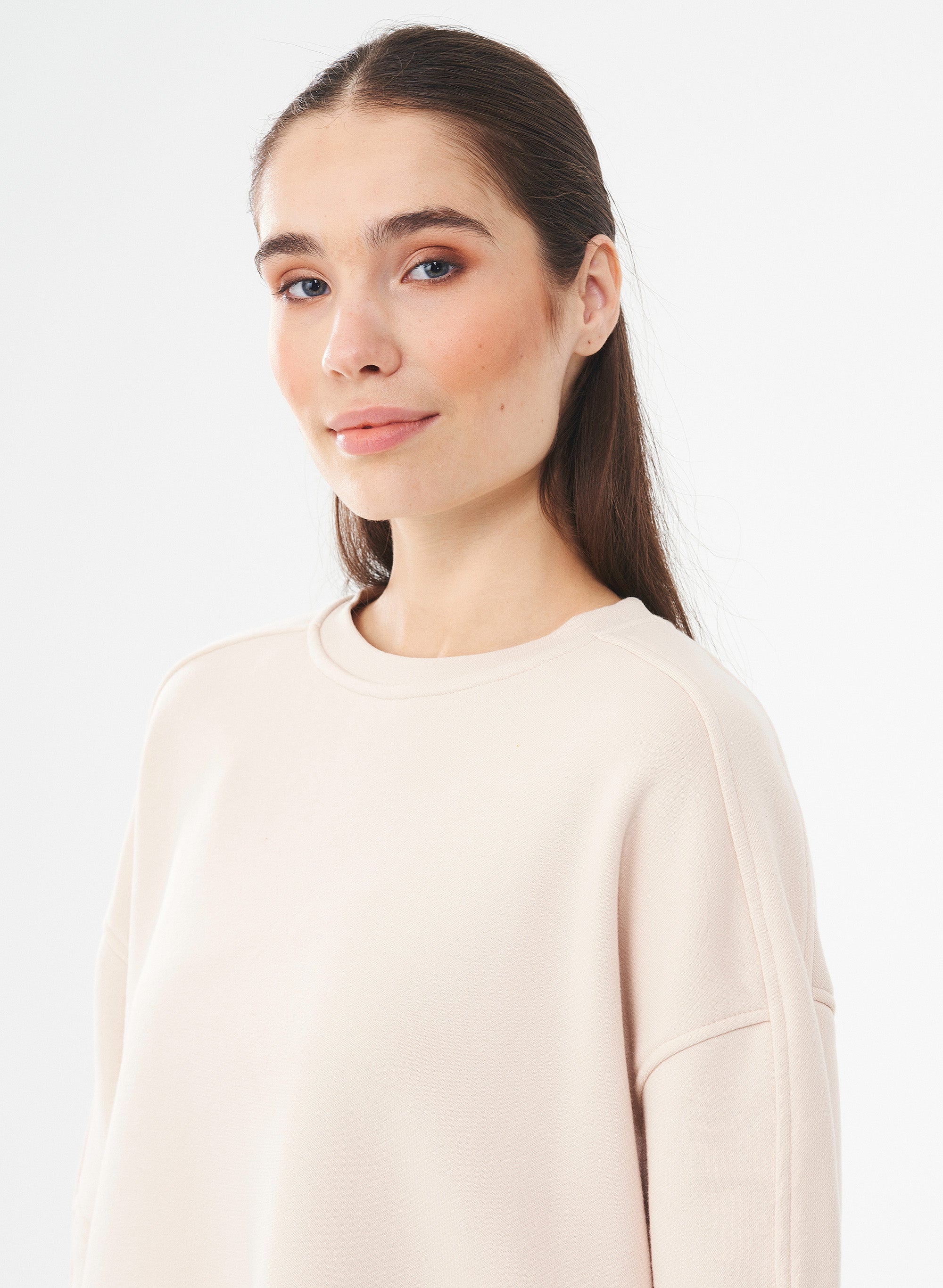 ORGANICATION Sweatshirt Cream