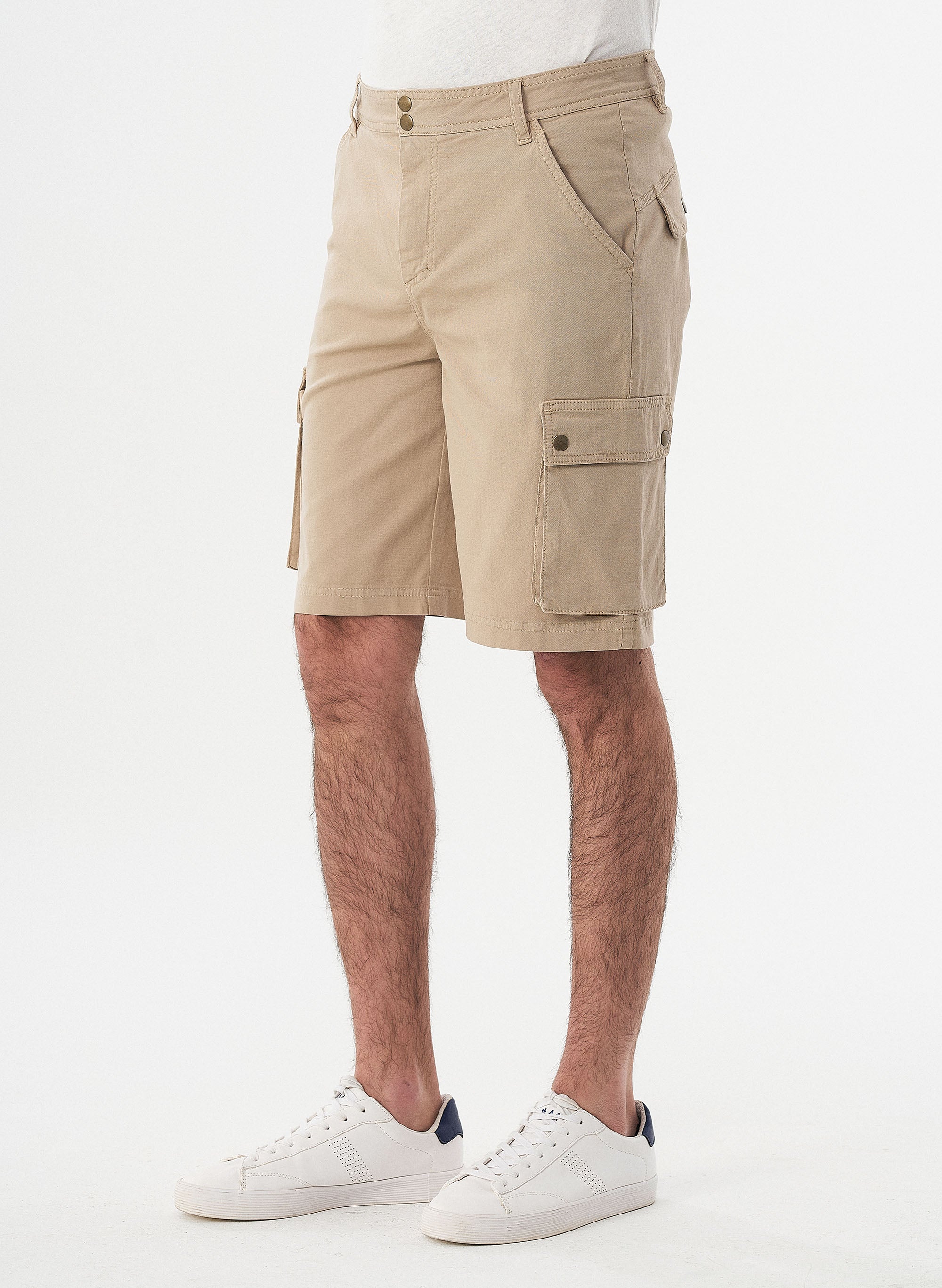 ORGANICATION Cargo Shorts Beige