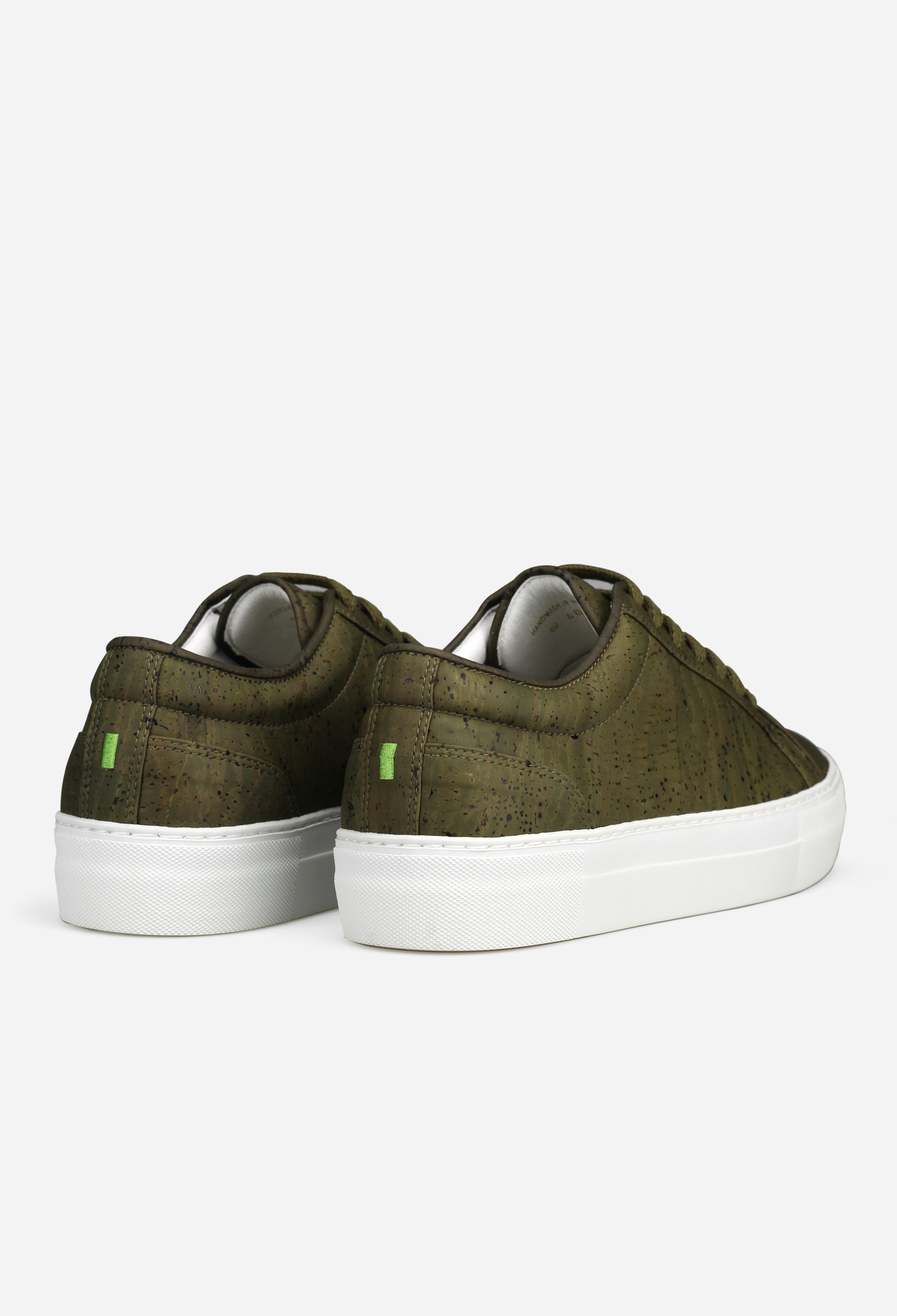 QURC men vegan Sneakers Olive Green Essential