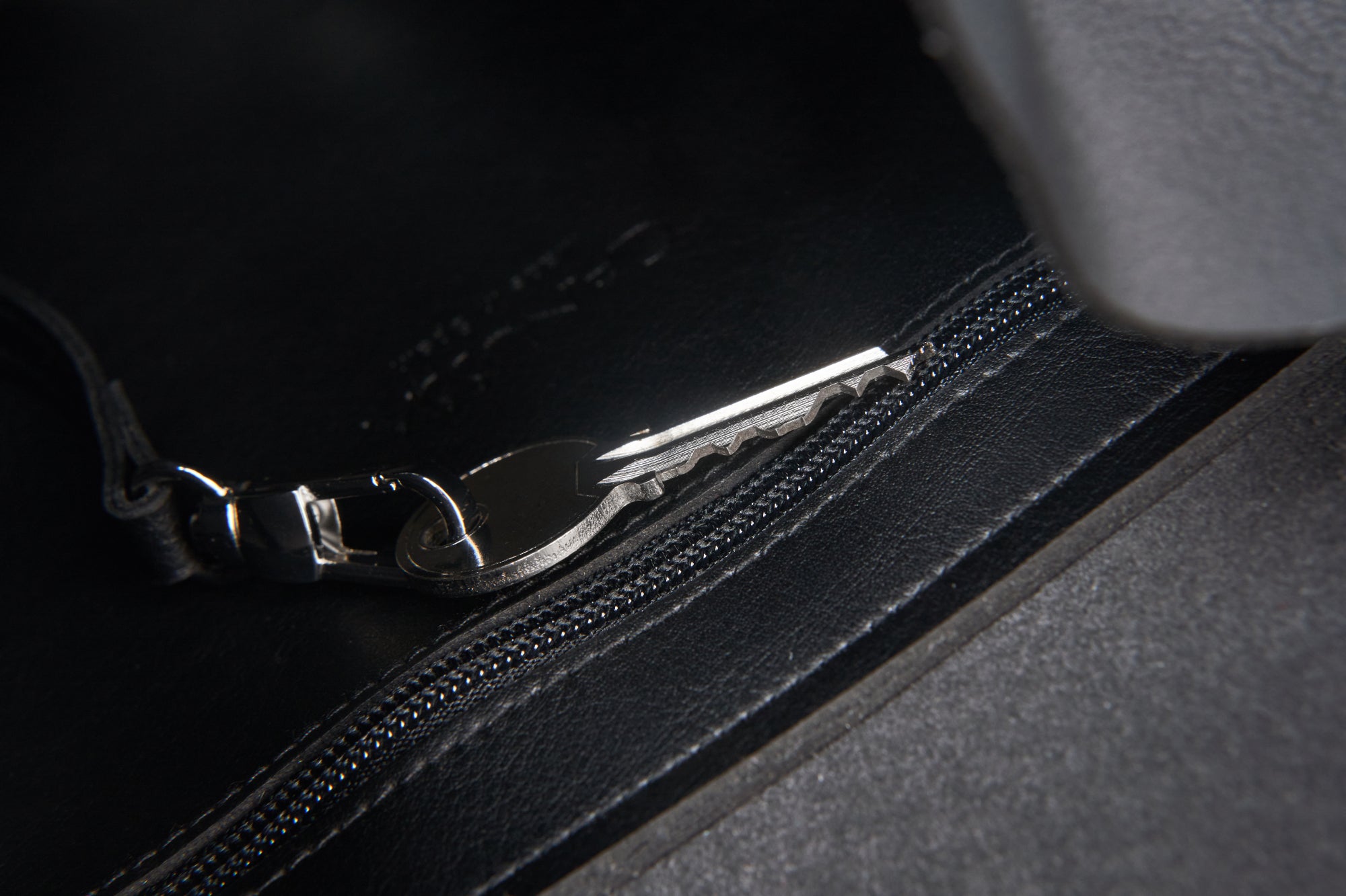 CANUSSA Schoudertas Totissimo Corn Zwart