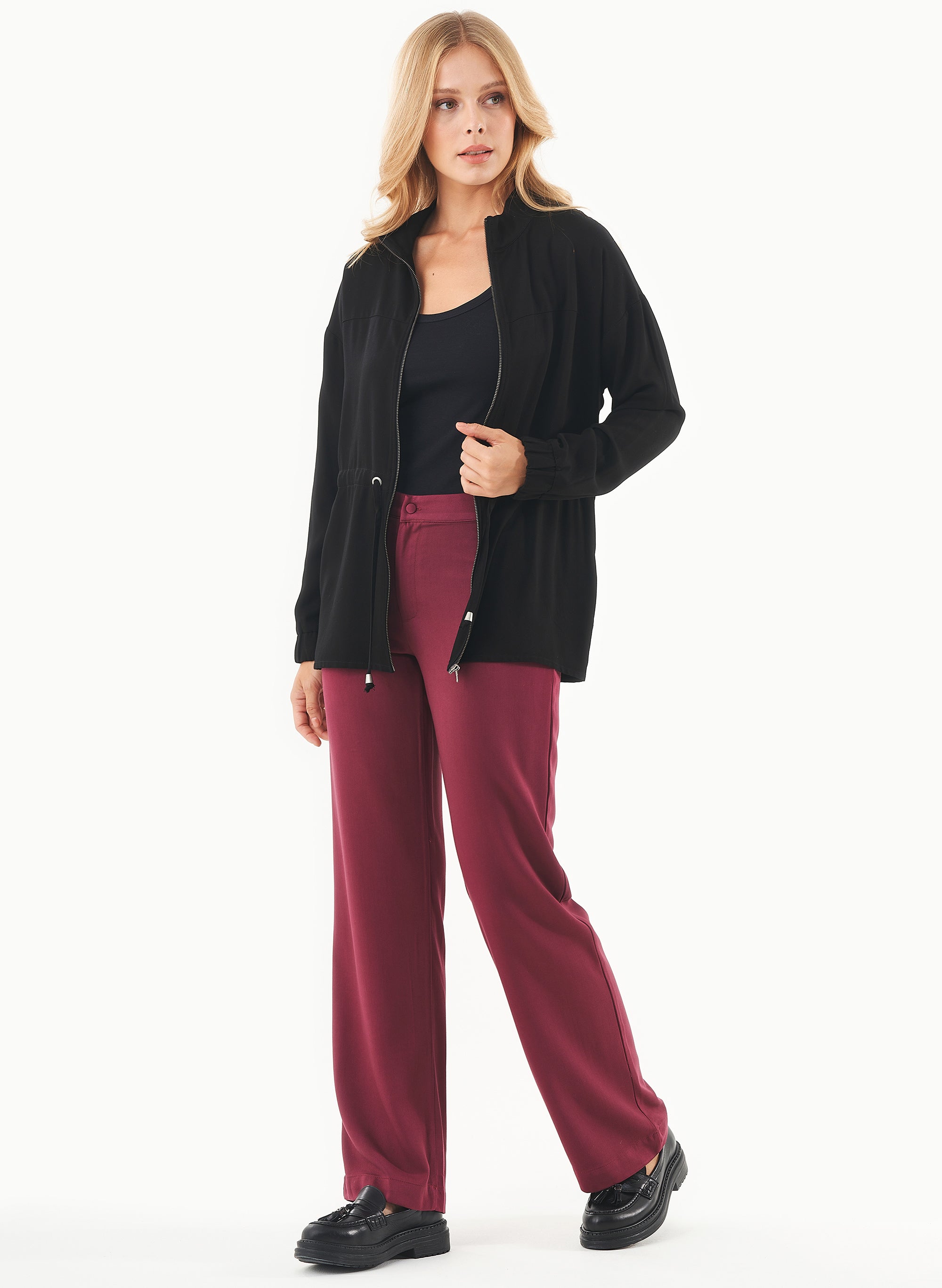 ORGANICATION womens vegan Trousers Ecovero Wine