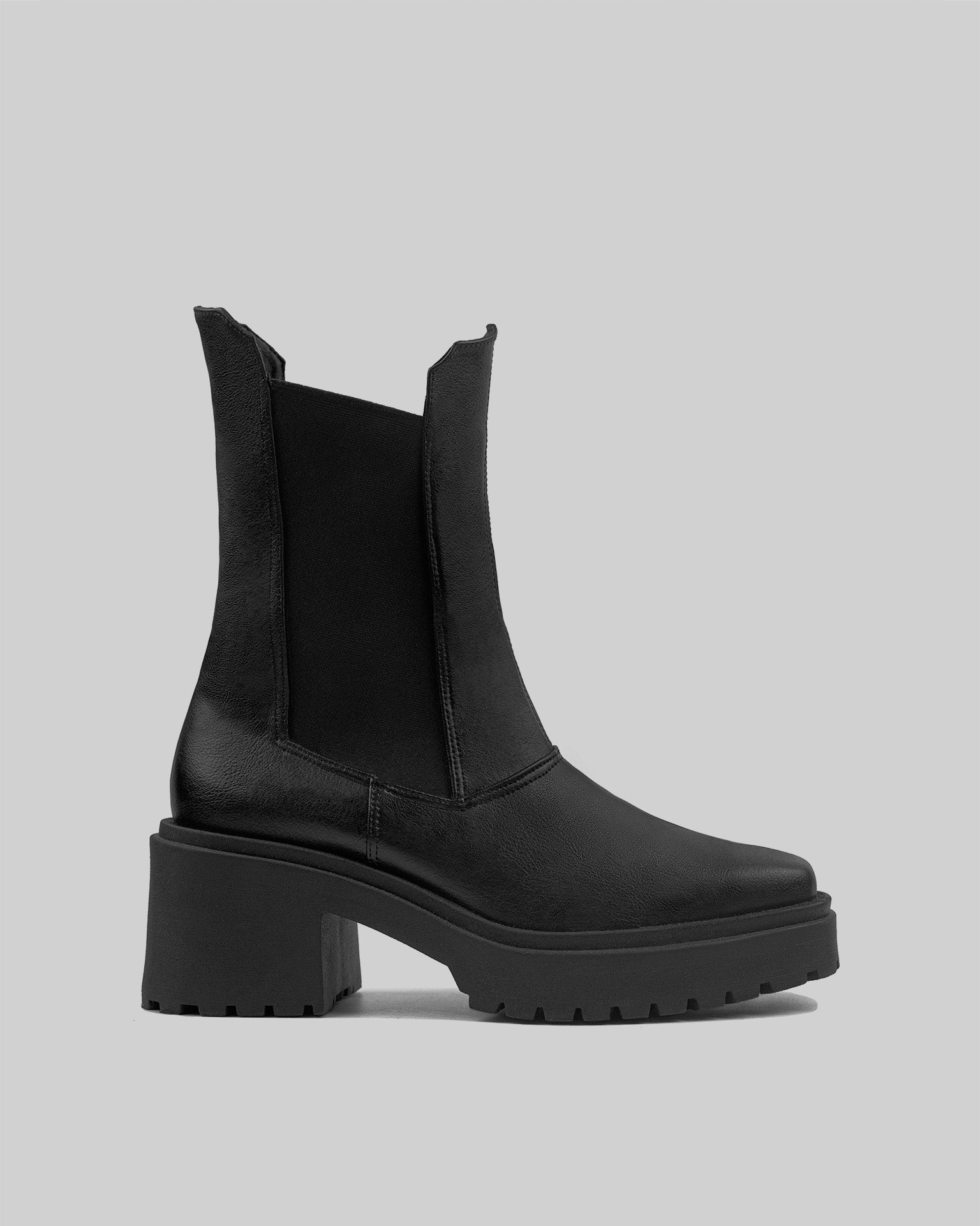 BOHEMA womens vegan Squared Chelsea Boots Black