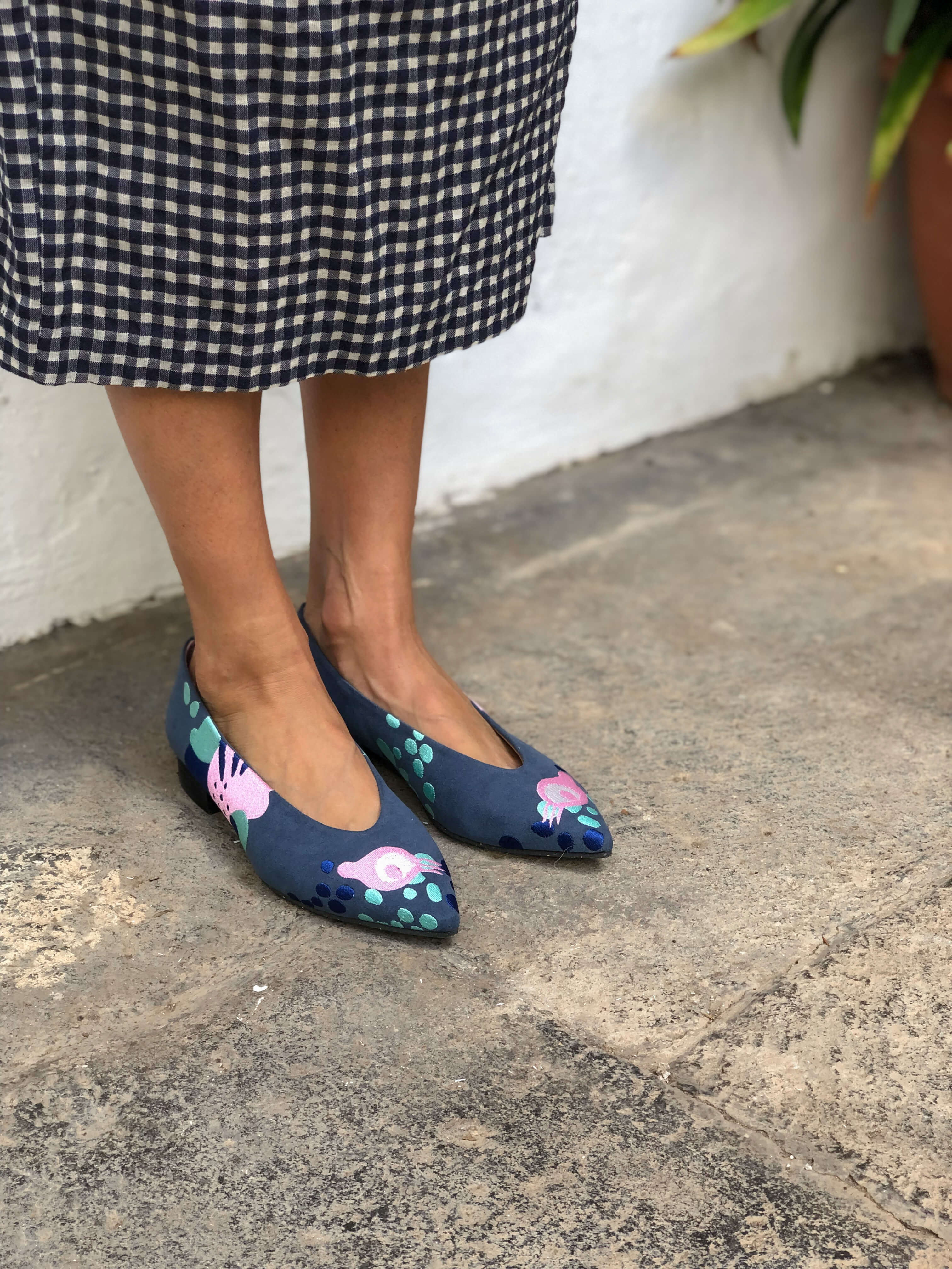 Momoc womens vegan Flats Chumerri Blue